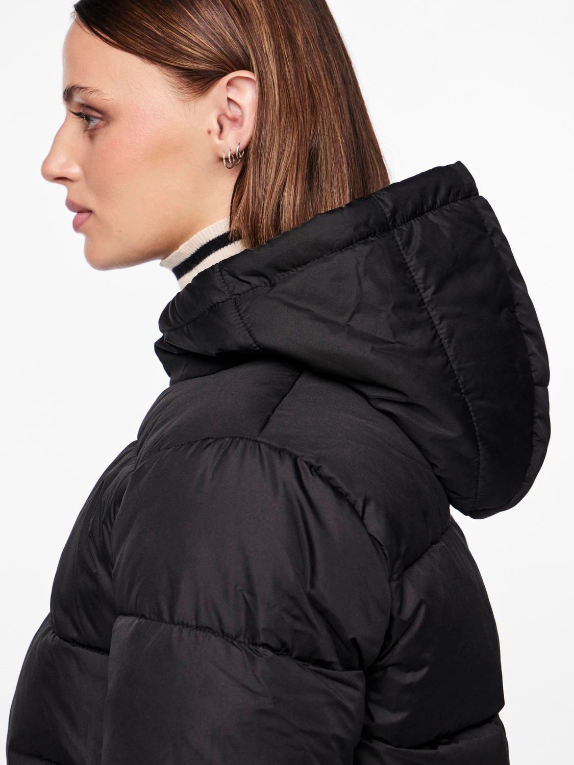 pieces Steppjacke »PCBEE NEW SHORT PUFFER JACKET NOOS BC«, mit Kapuze