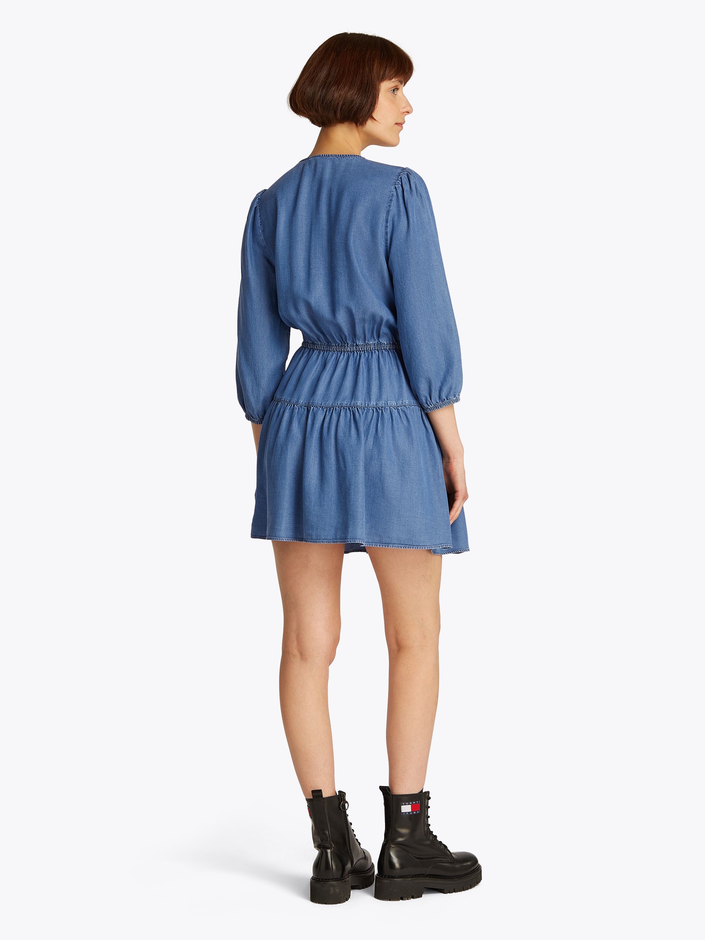 Tommy Jeans Blusenkleid »TJW CHAMBRAY MINI DRESS EXT«, mit Volant, in Mini-Länge