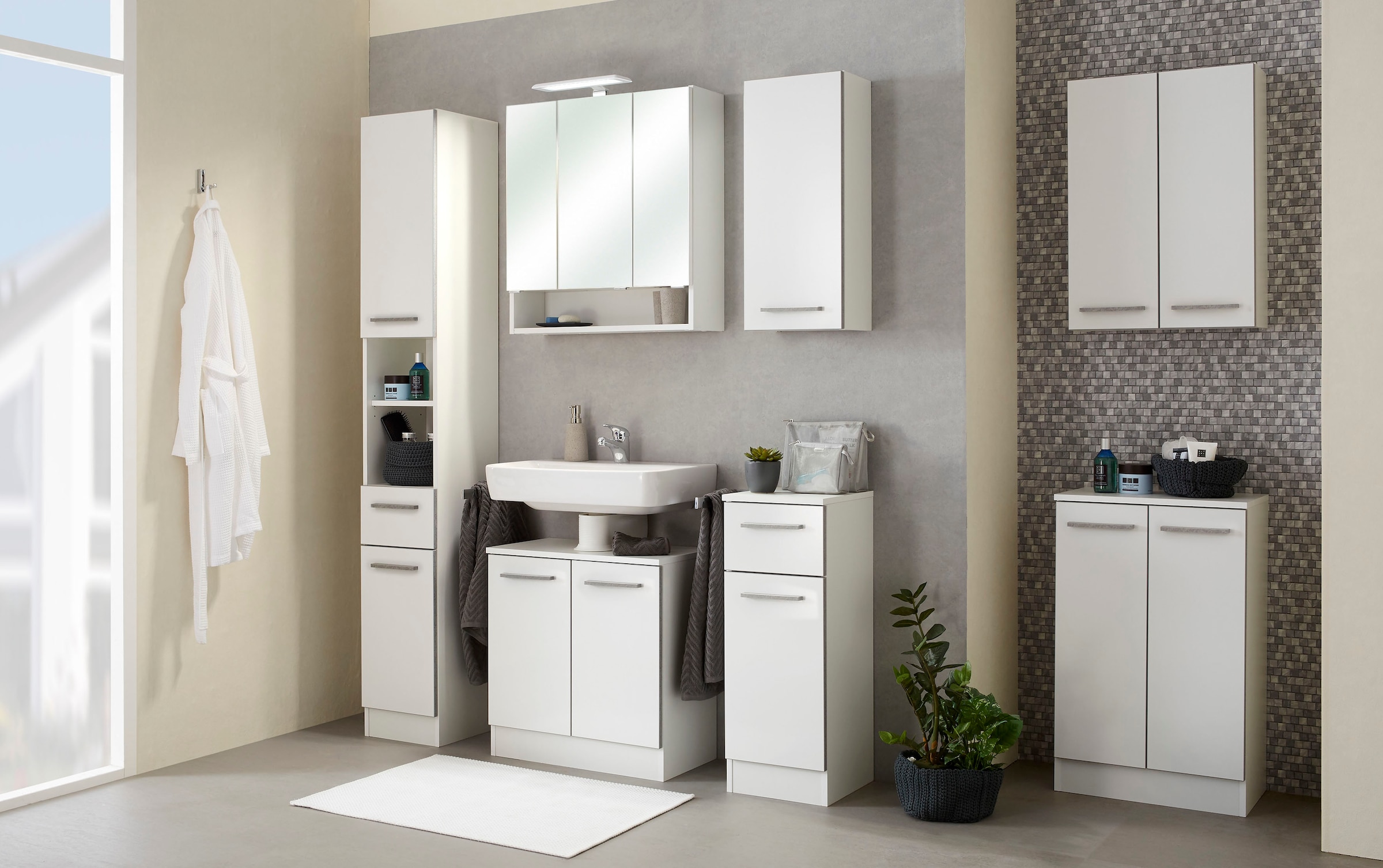 Saphir Unterschrank »Quickset 953 Badschrank mit 1 Tür und 1 Schublade, 30 cm breit« Badezimmer-Unterschrank inkl. Türdämpfer, Griffe in Betonoptik