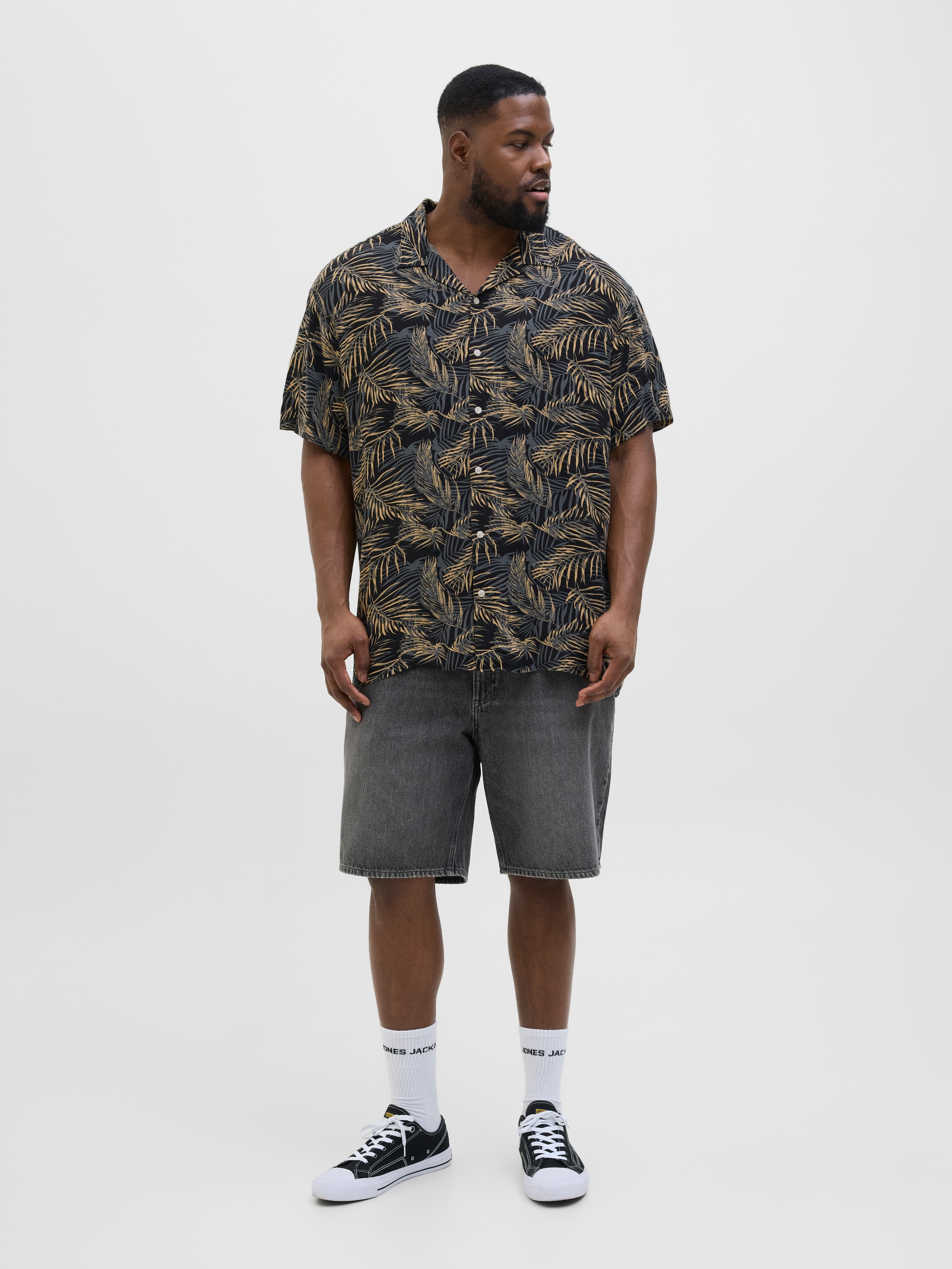 Jack & Jones PlusSize Kurzarmhemd »JJEJEFF TROPICAL AOP RESORT SHIRT SN PLS«