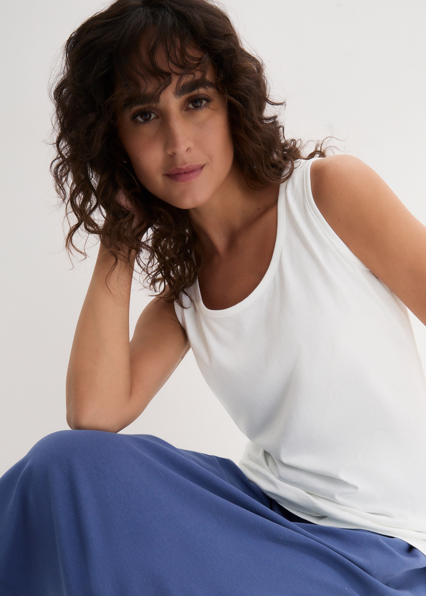 bonprix Longtop Packung, 5 tlg. figurumspielende Passform, po-bedeckend