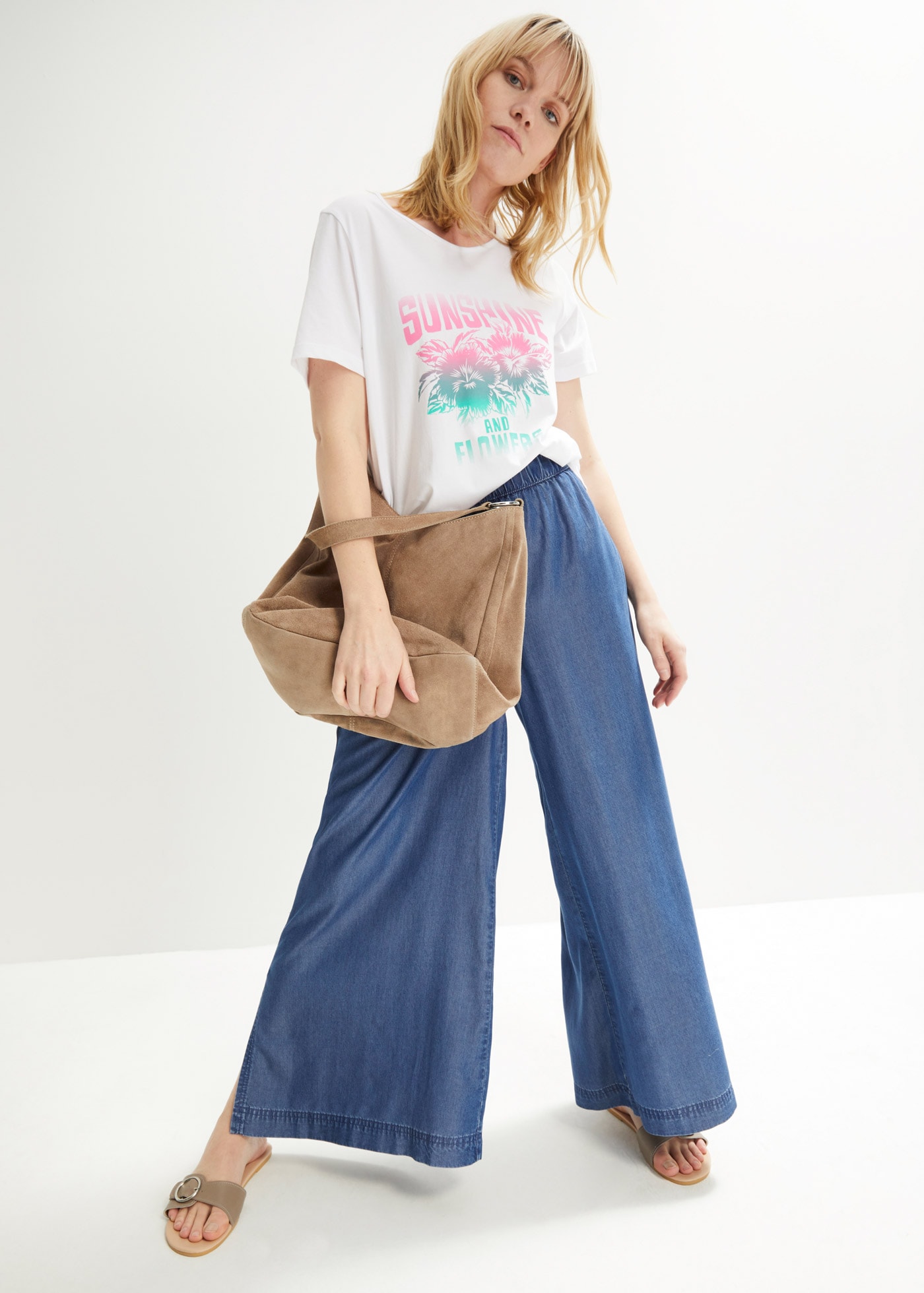 bonprix T-Shirt Oversize-Passform, Kurzarm-Design, aus Baumwolle, Casual Stil