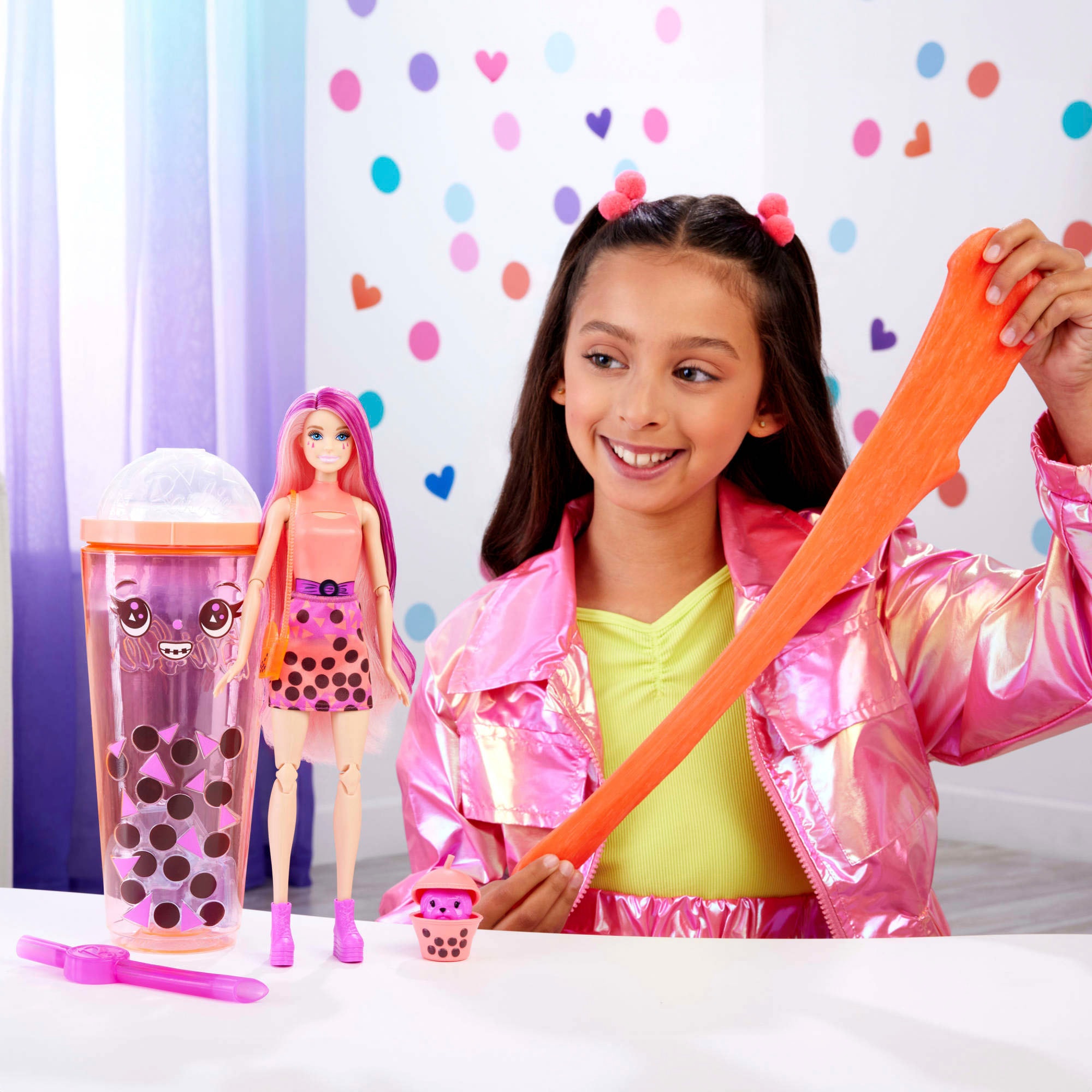 Barbie Anziehpuppe »Pop Reveal Bubble Tea Serie mit duftender Mango-Mochi-Modepuppe«, mit Farbwechseleffekten