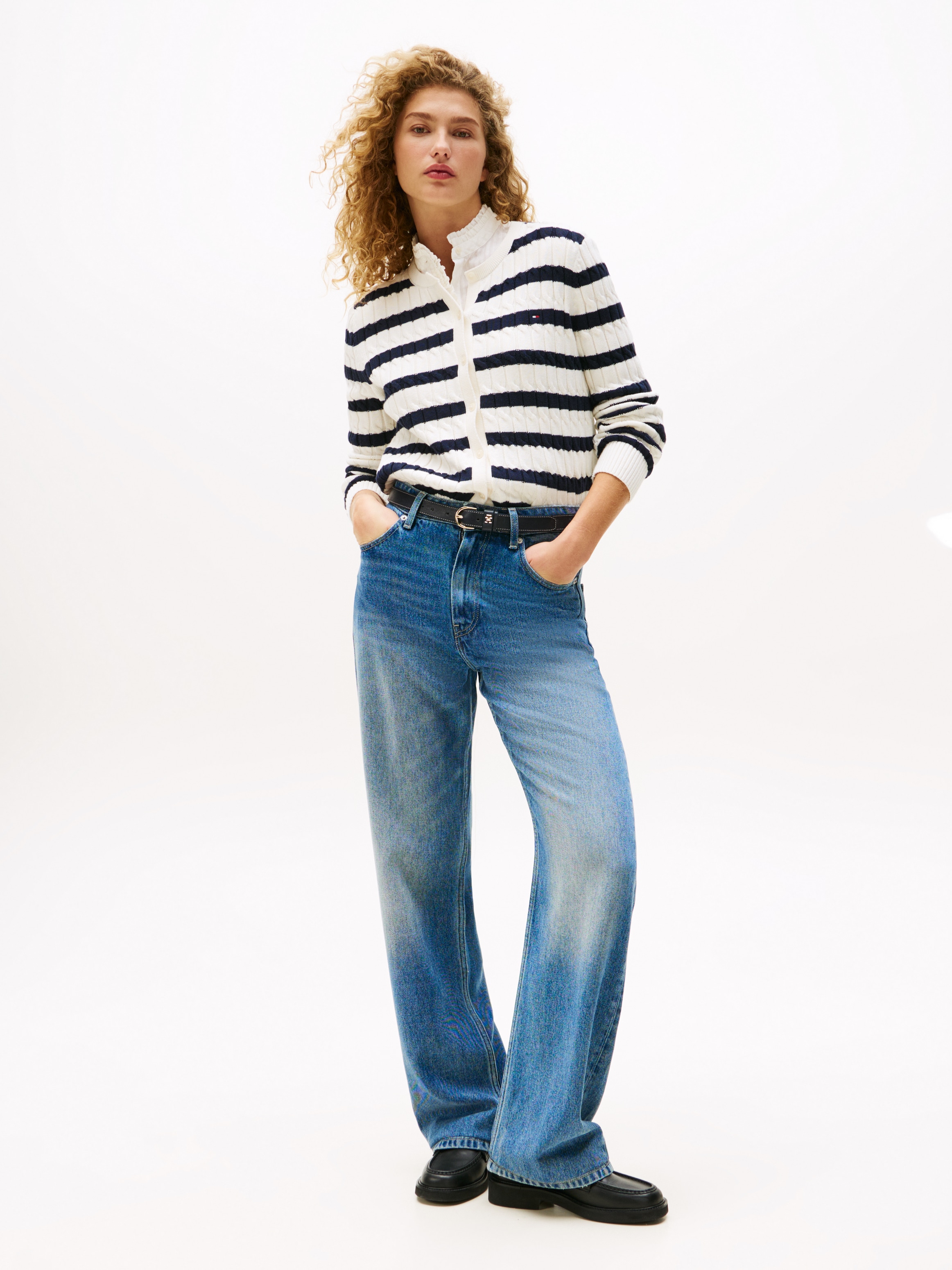 Tommy Hilfiger Strickjacke »CO CABLE MID GG C-NK LS CARDI«, mit Zopfmuster