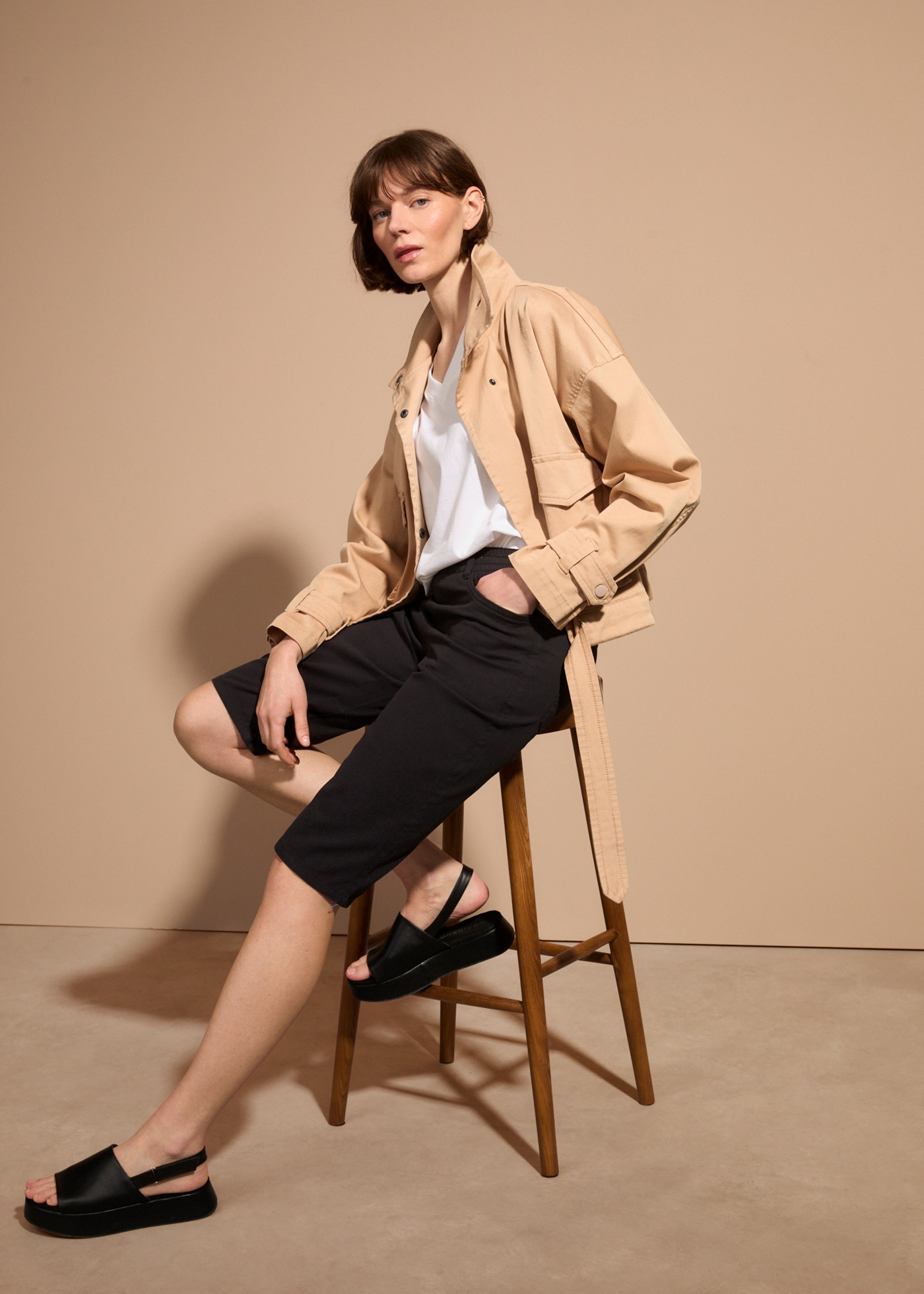 bonprix Bermudas  Stretch-Bermuda, in Twill- und Jeansoptik, mit elastischem Bund