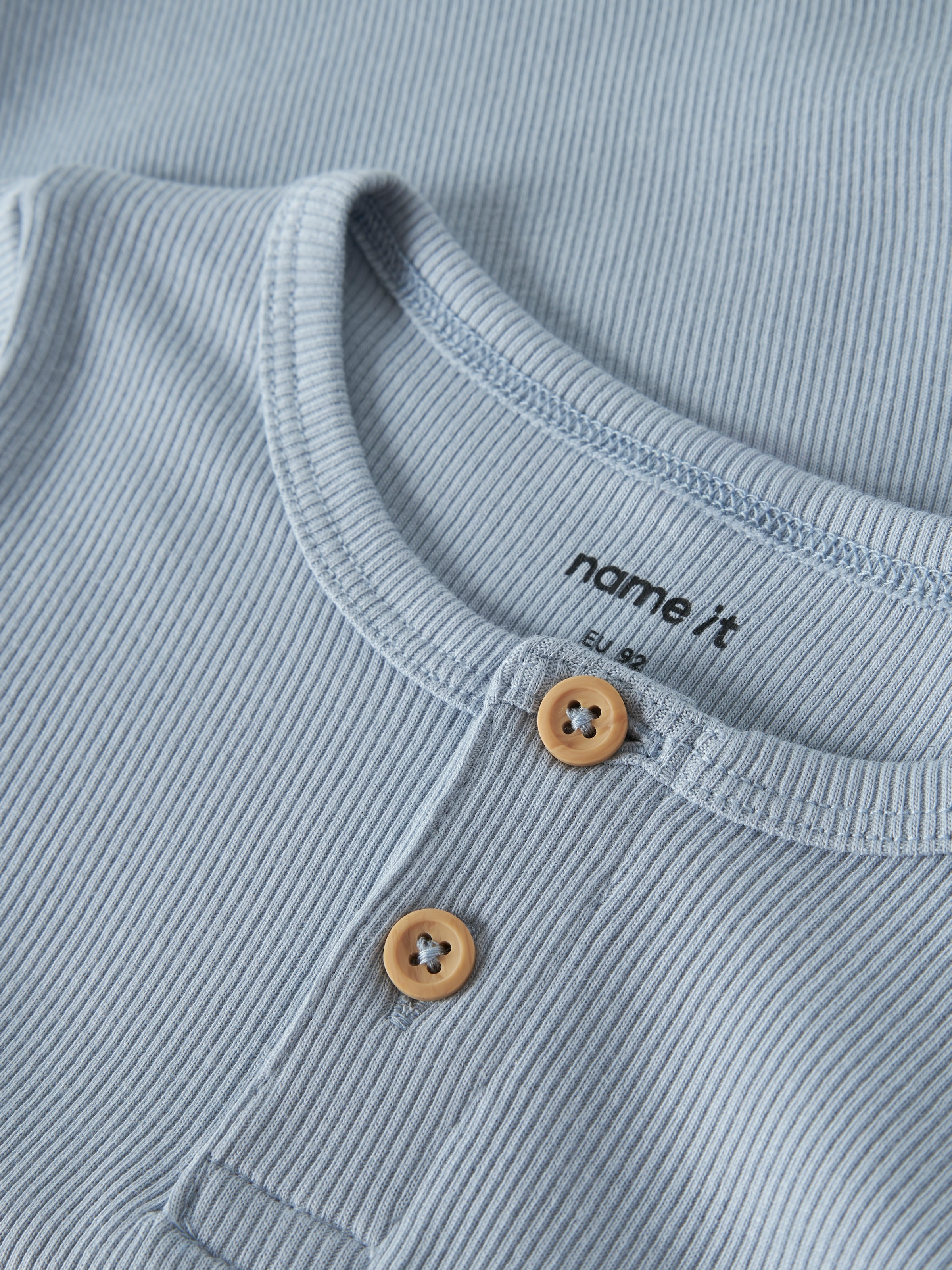 Name It Kurzarmshirt »NMMKAB TOP NOOS« Baumwollmischung, kurze Knopfleiste