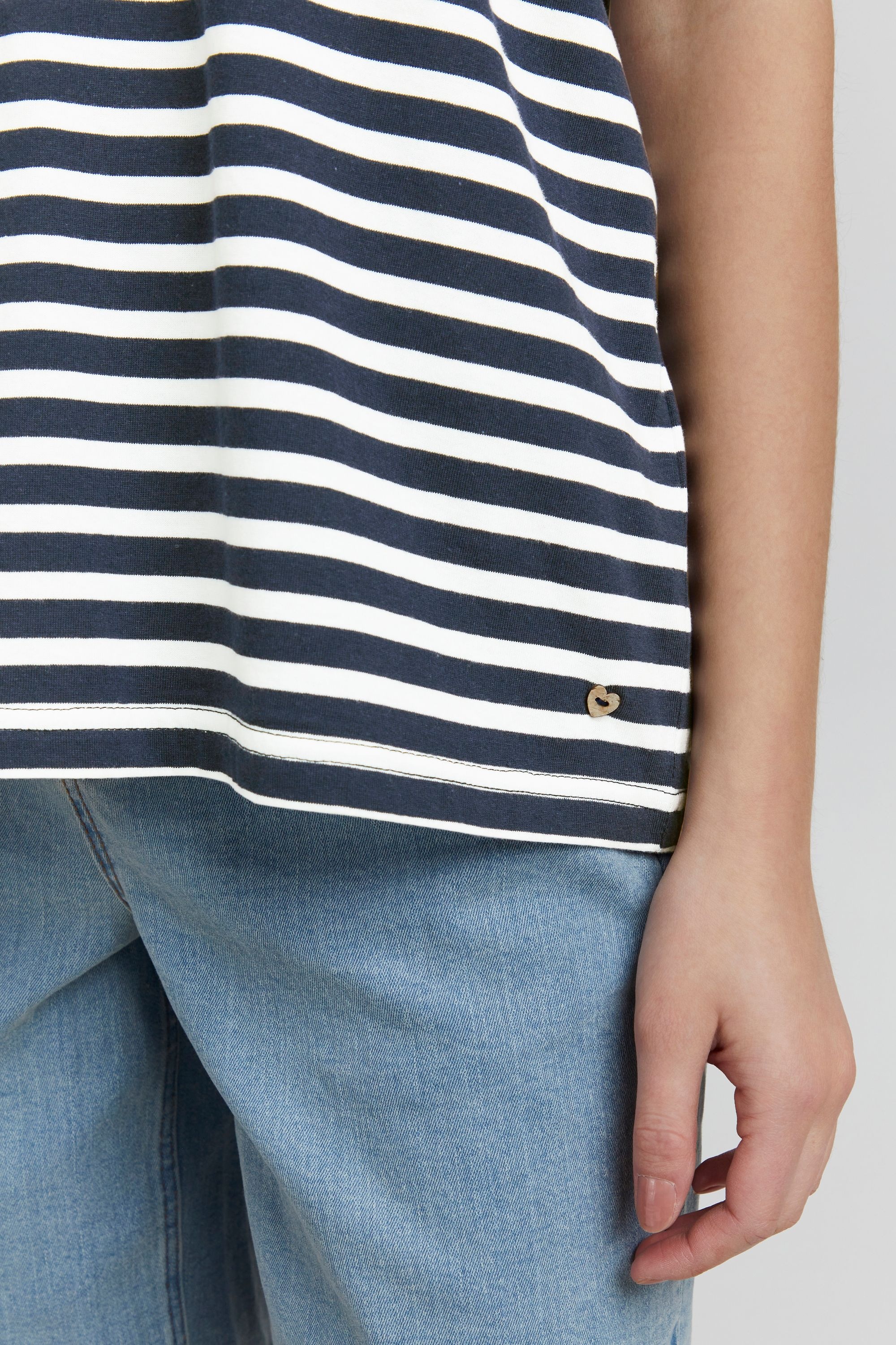 OXMO T-Shirt »T-Shirt OXSteffi«