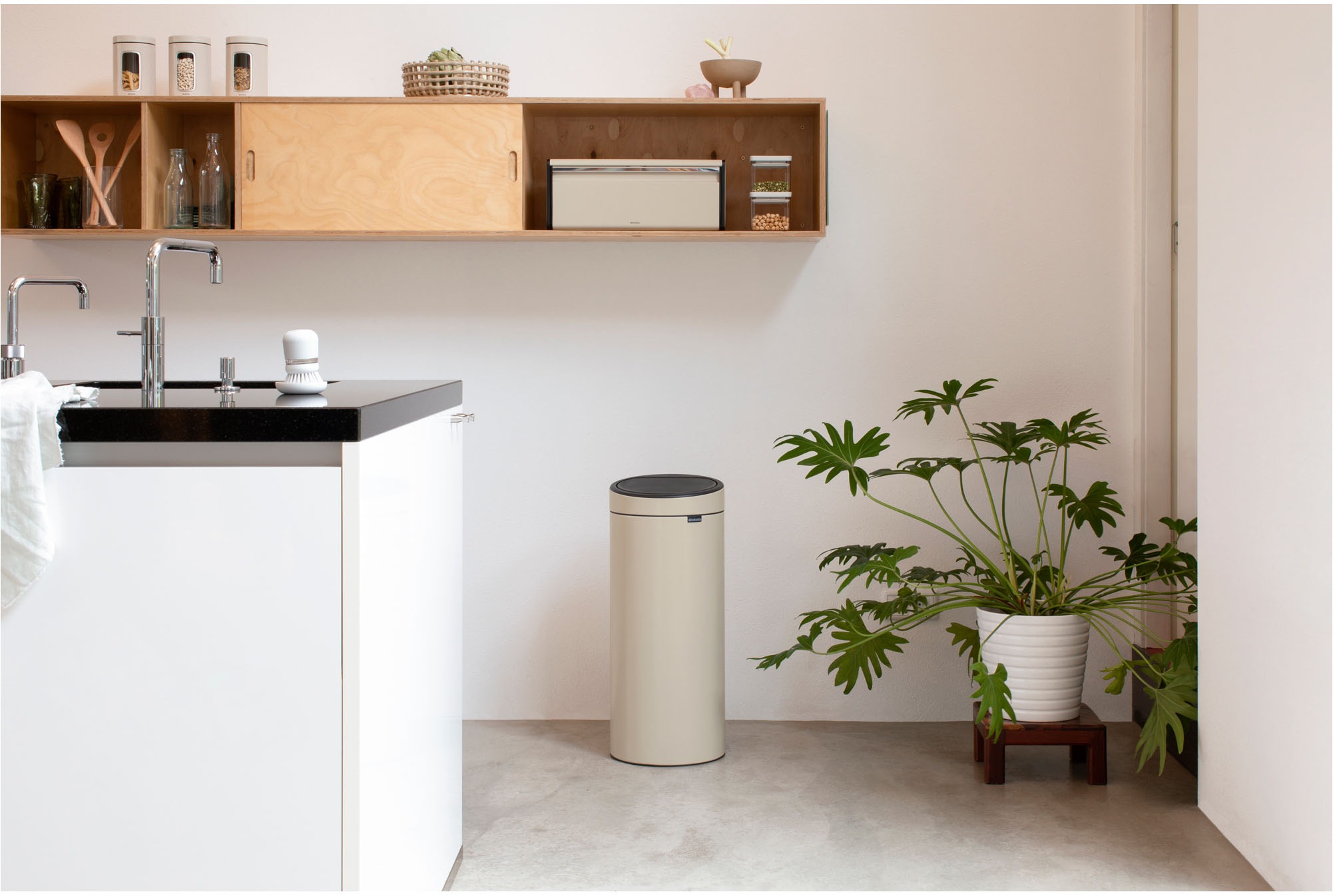Brabantia Mülleimer »Touch Bin New, 30L« Soft-Touch-Öffnungssystem