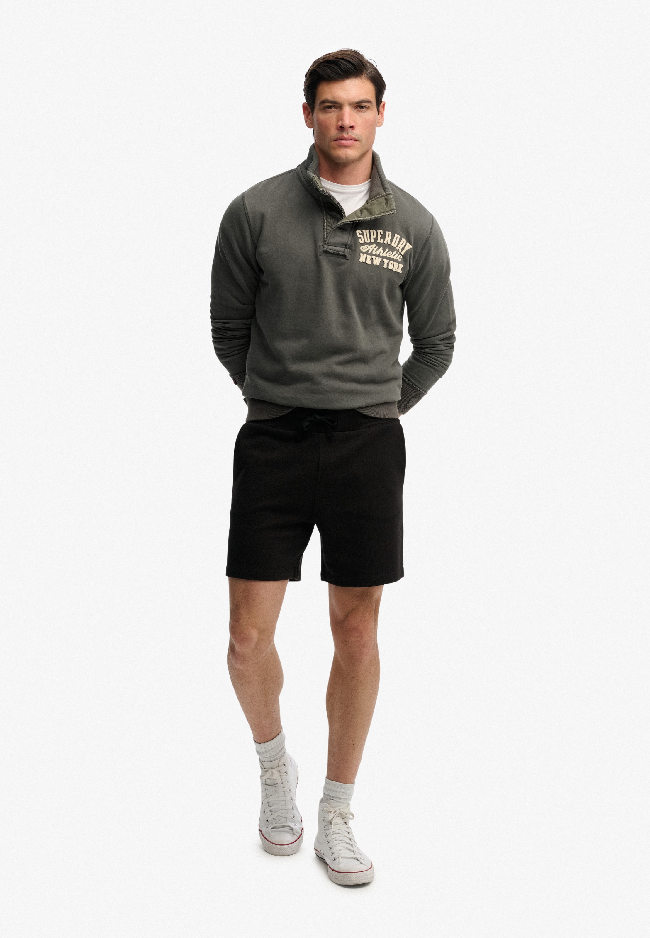 Superdry Sweatshorts »ESSENTIAL LOGO CLASSIC SHORT«