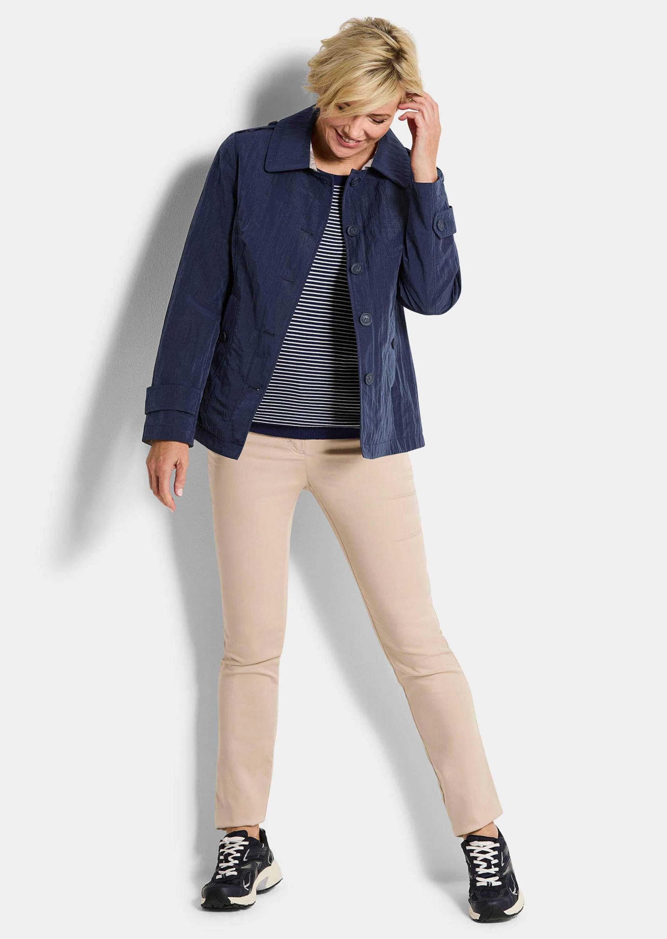 GOLDNER Blouson »Kurzgröße Übergangsjacke mit Crash-Optik« Sattel mit bedruckten Konbtrastfutter