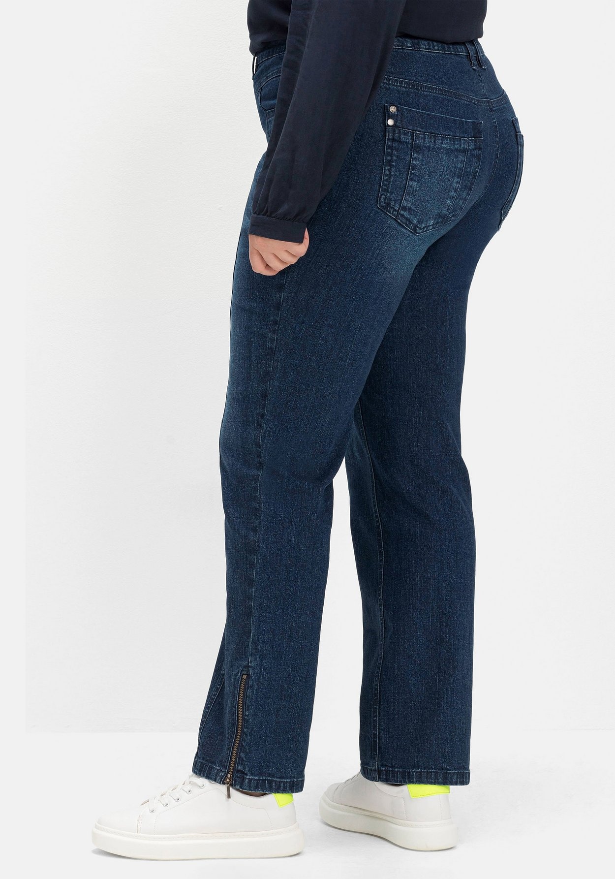 Sheego Gerade Jeans »Jeans mit Teilungsnaht und Zipper am Saum«