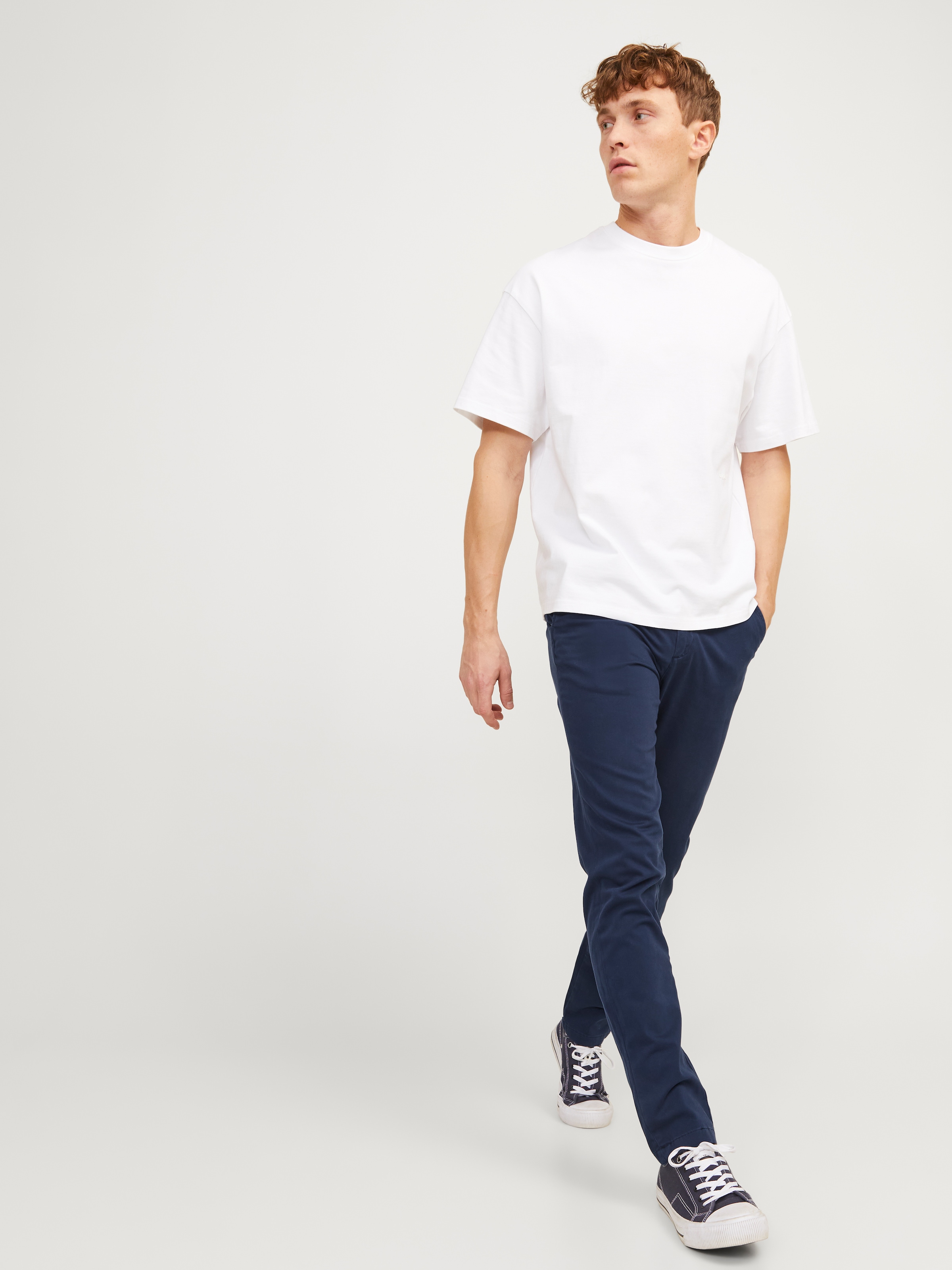 Jack & Jones Chinohose »JJIMARCO mit Badge und hohem Tragekomfort«  unifarben, modisch, slim fit, Baumwollmischung