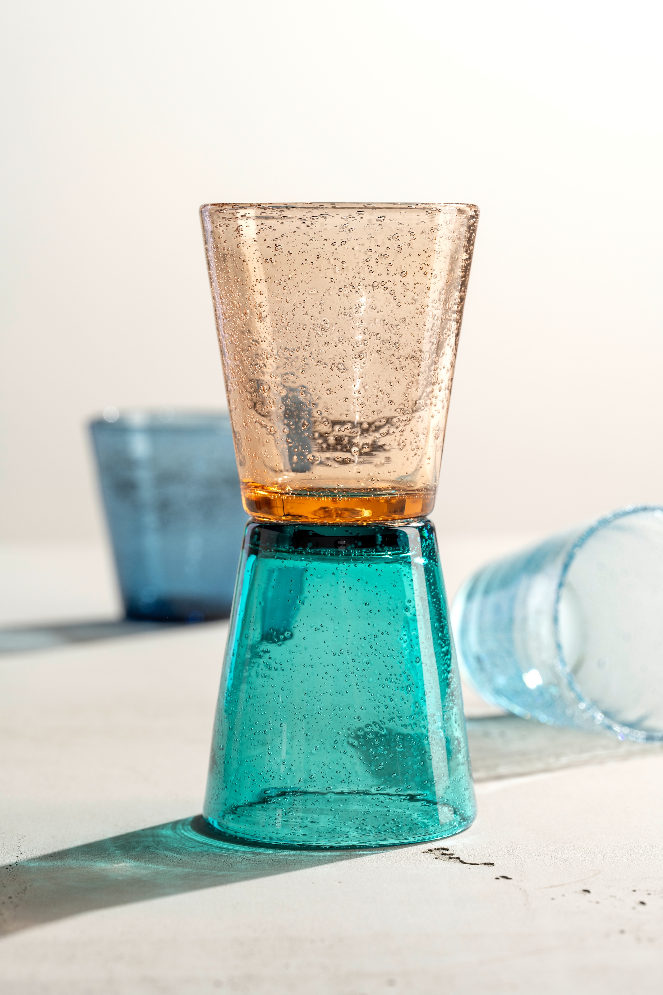 LEONARDO Gläser-Set »Trinkglas BURANO, 330 ml, 4er-Set« aus mundgeblasenem Schaumglas