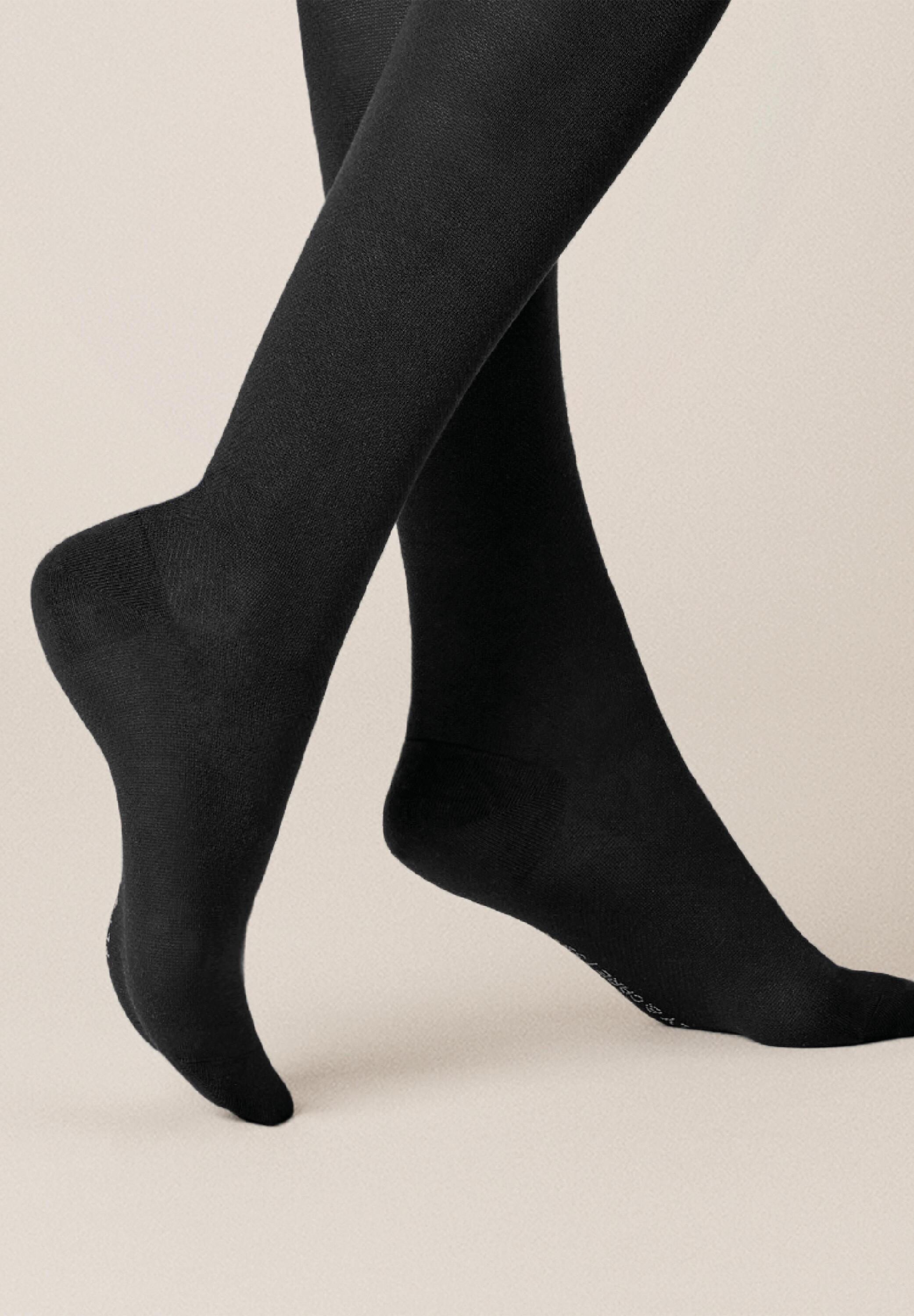 KUNERT Kniestrümpfe »Kniestrumpf Fly&Care®«