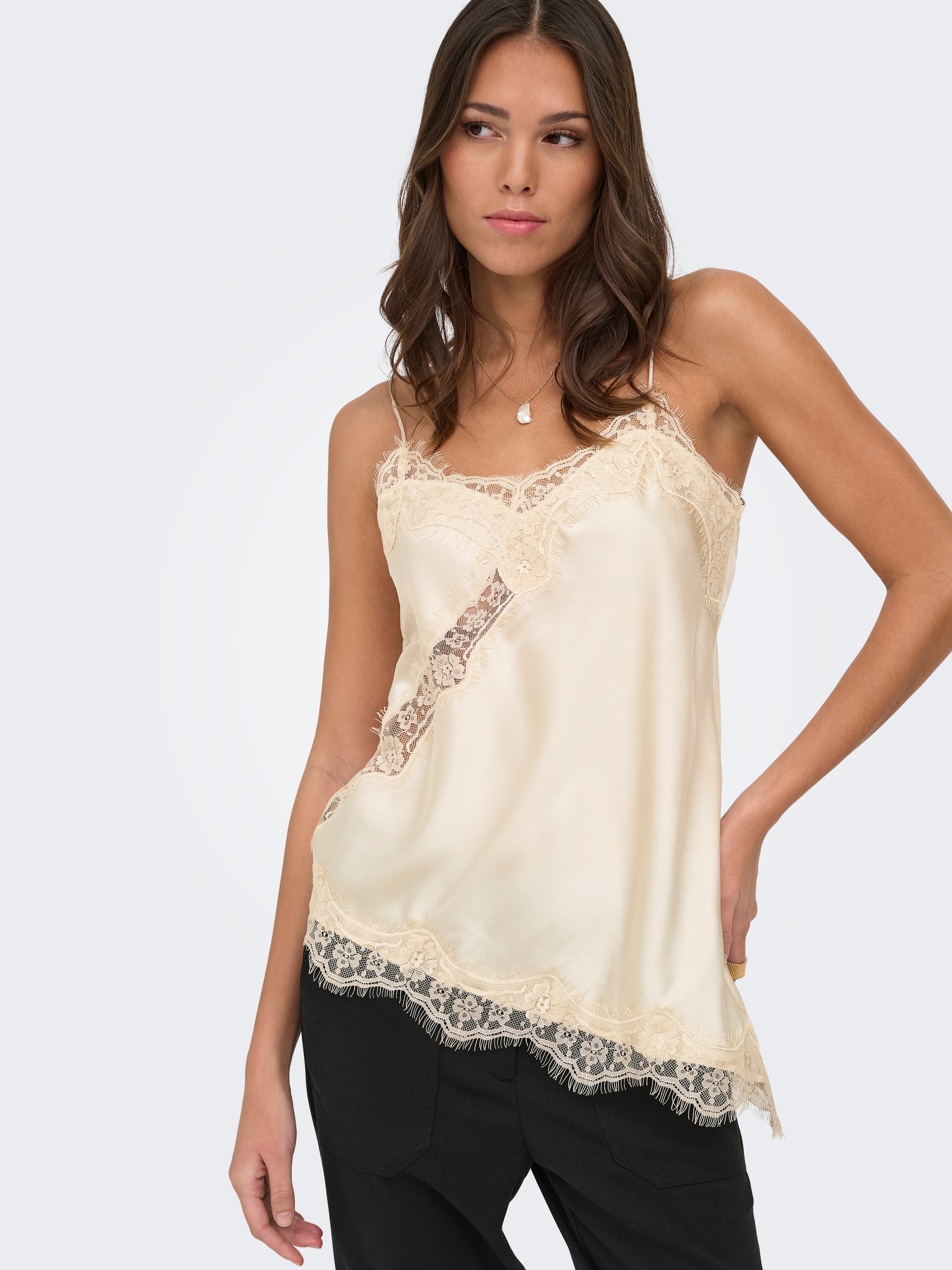 JDY Trägertop »JDYFIFI S/L ASYM LACE SINGLET WVN NOOS« Polyester, regular fit