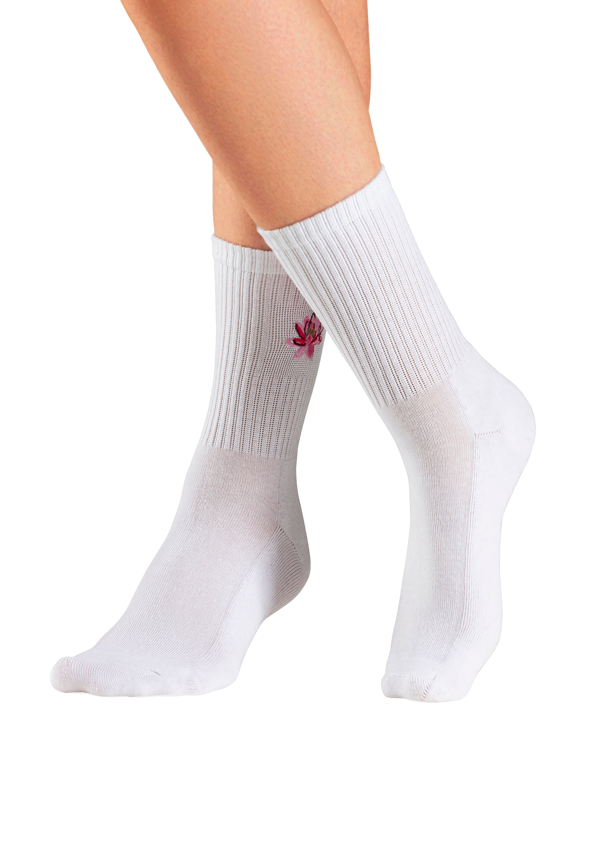 LASCANA Tennissocken, (Packung, 3 Paar), mit Frotteesohle und Stickerei