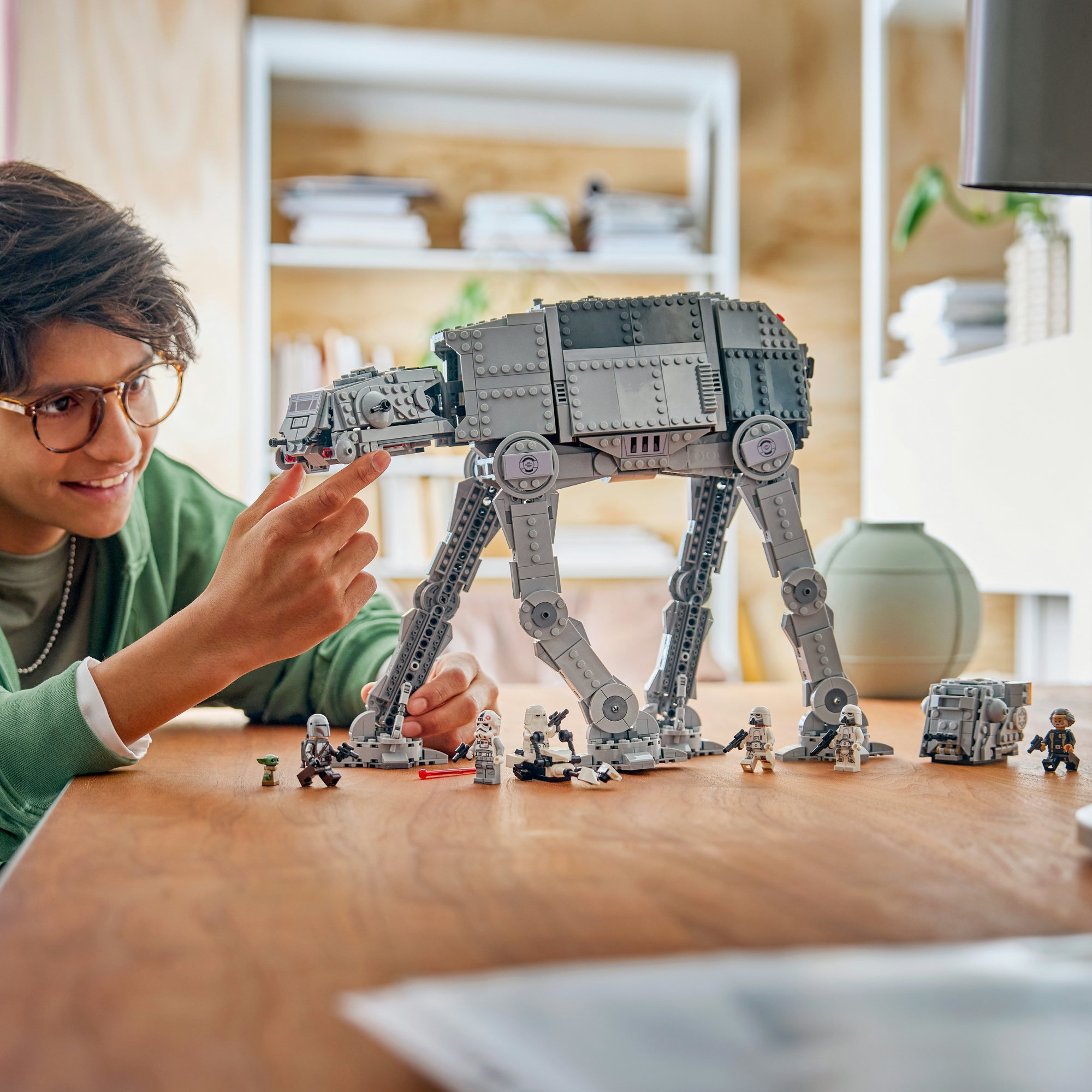 LEGO® Konstruktionsspielsteine »AT-AT des Restimperiums mit INT-4 (75454), LEGO Star Wars™« Made in Europe