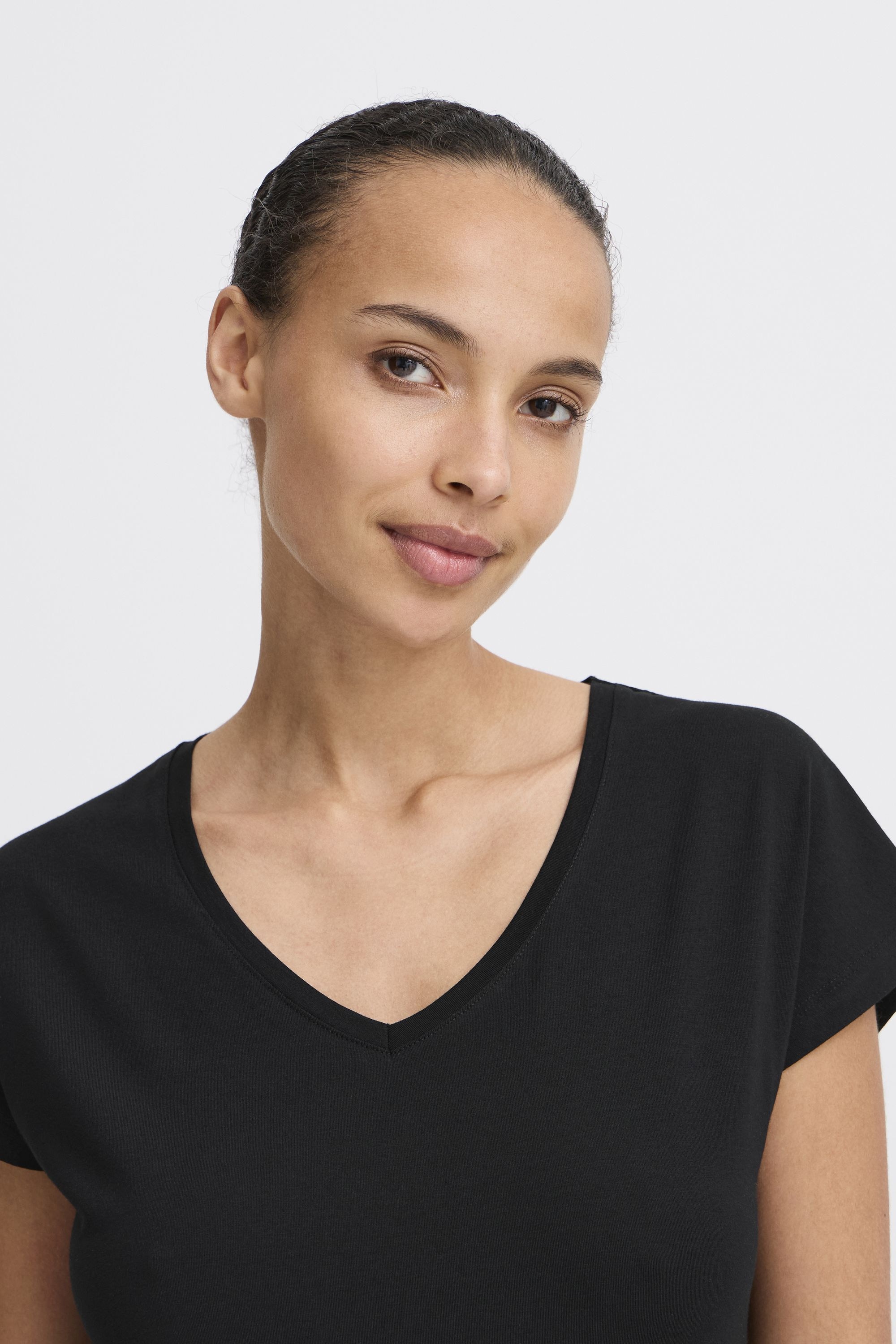 b.young T-Shirt »T-Shirt BYPAMILA V TEE«