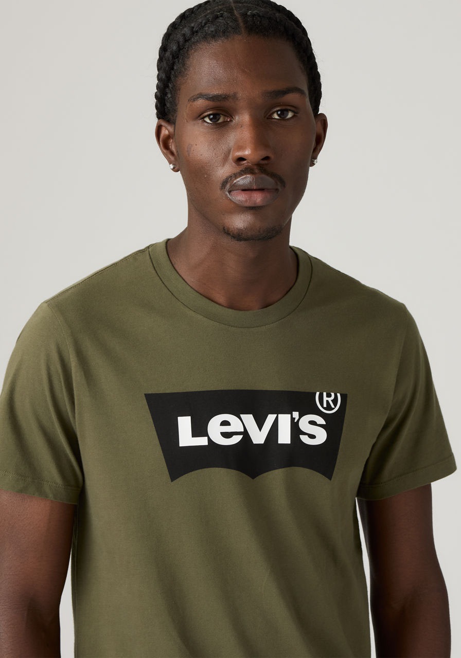 Levi's® T-Shirt »Batwing Logo Tee« mit Logo-Front-Print