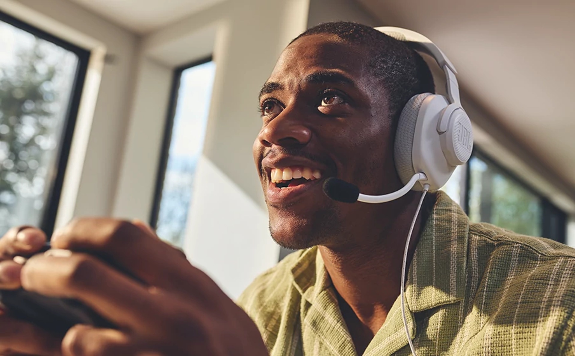 JBL Gaming-Headset »Quantum 100M2«, Mikrofon abnehmbar-Stummschaltung, JBL QuantumSOUND Signatur, abnehmbares Mikrofon mit Stummschaltung