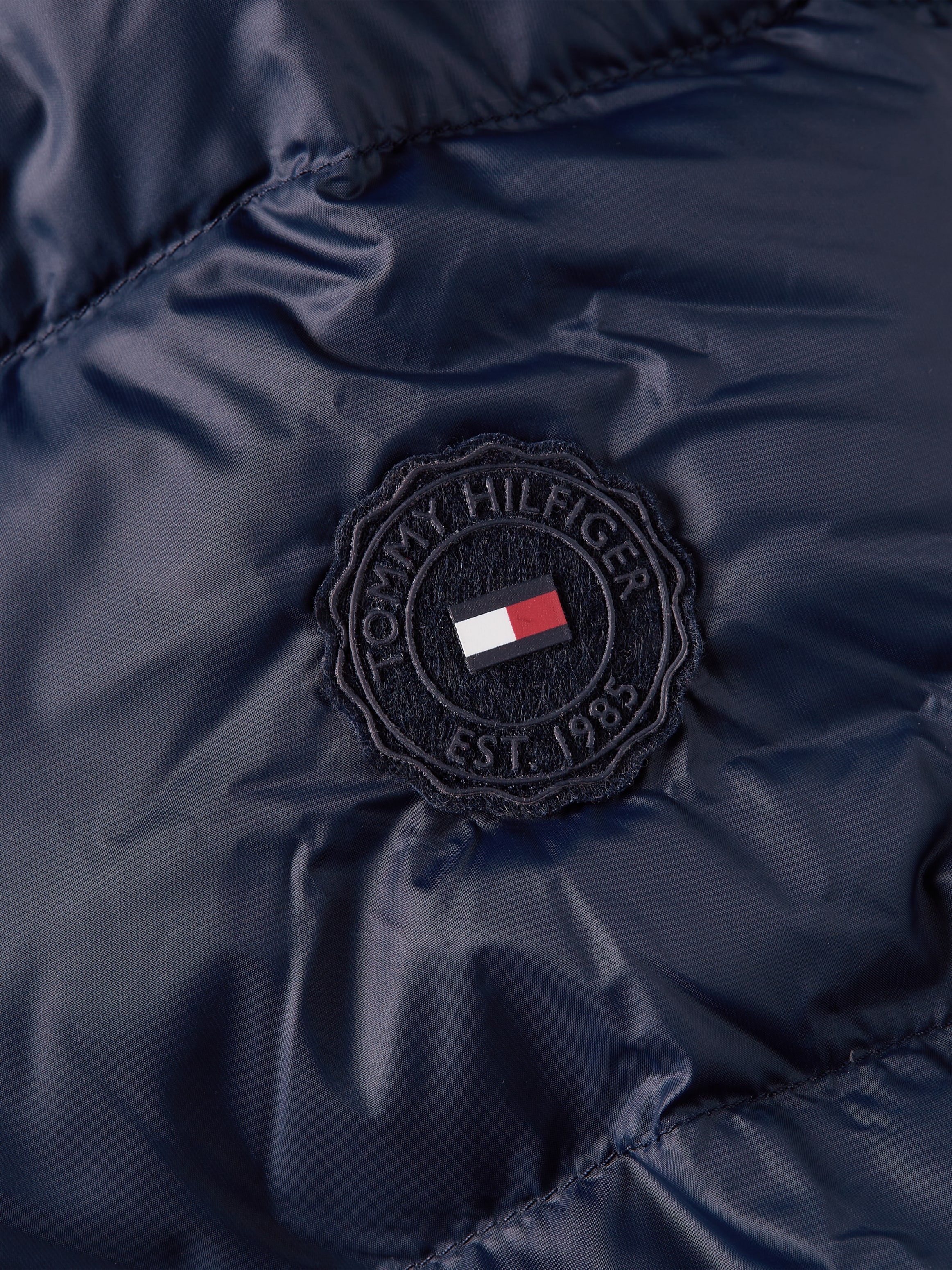 Tommy Hilfiger Steppjacke »LW DOWN CASUAL JACKET«, mit Kapuze, mit Logoprägung