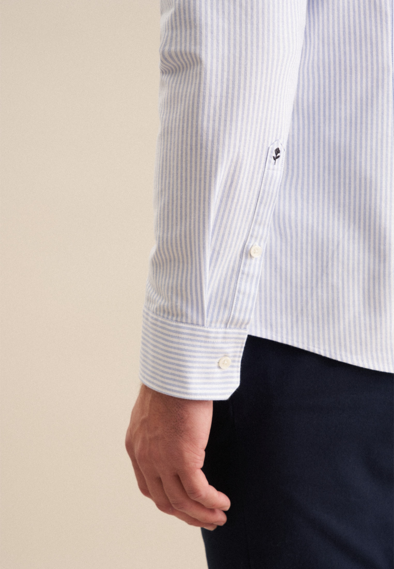 seidensticker Businesshemd Slim 1/1 Button-Down-Kragen Gestreift