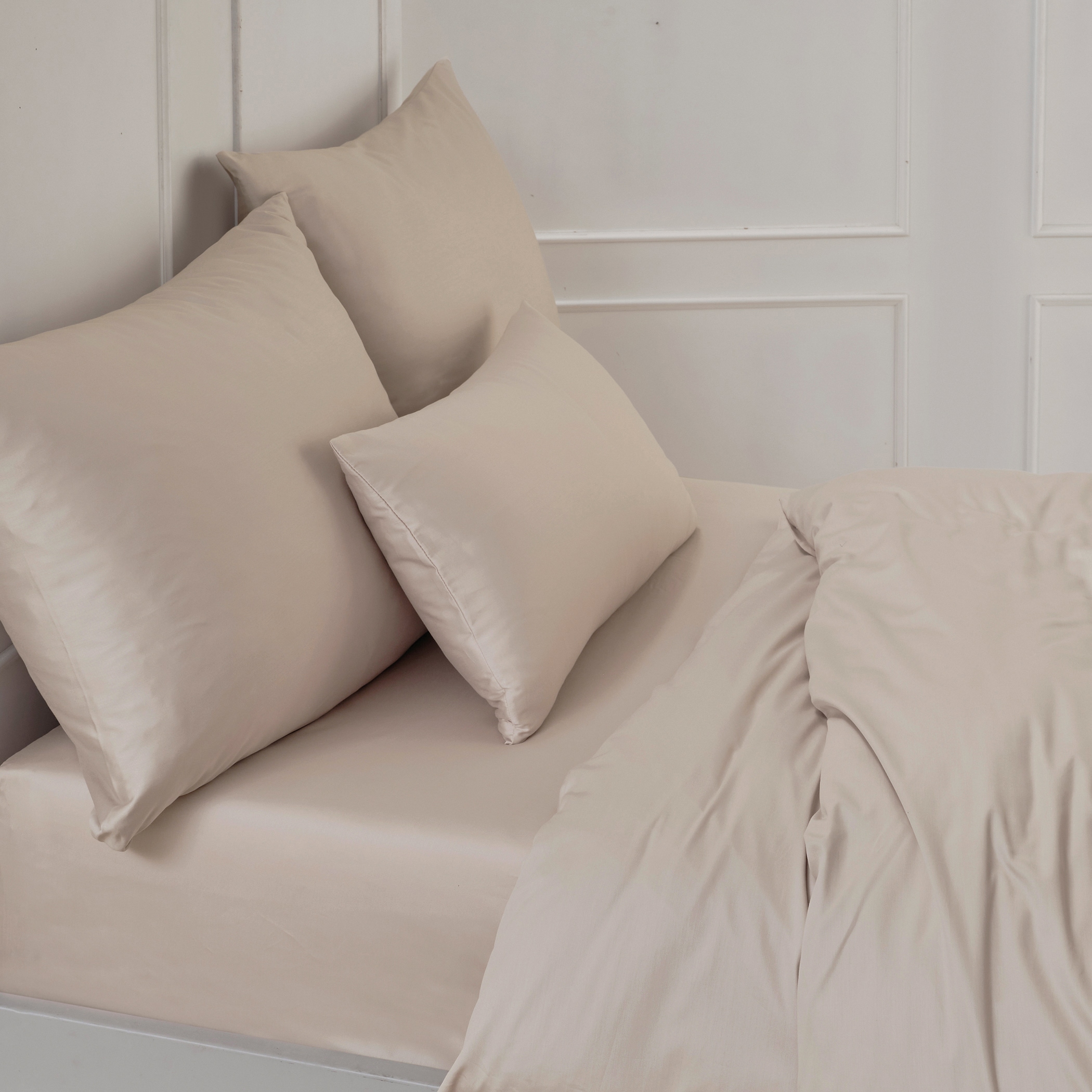 Florella Bettwäsche »Uni beige Edel-Satin,  100% Baumwolle«