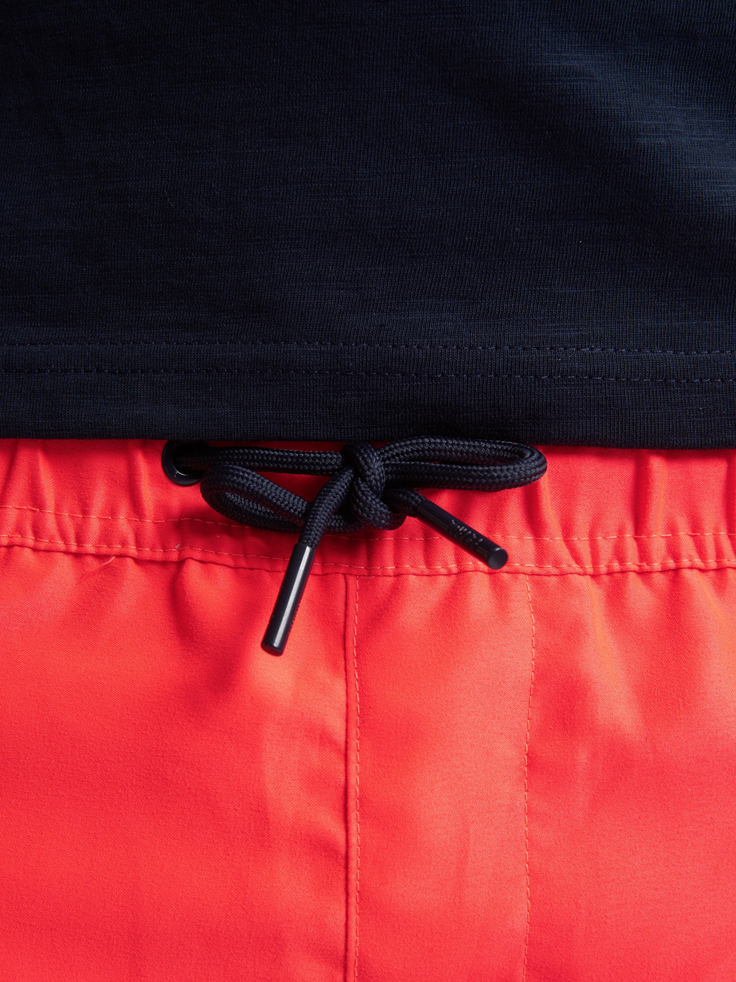 Petrol Industries Badehose mit kontrastfarbenem Kordelzug