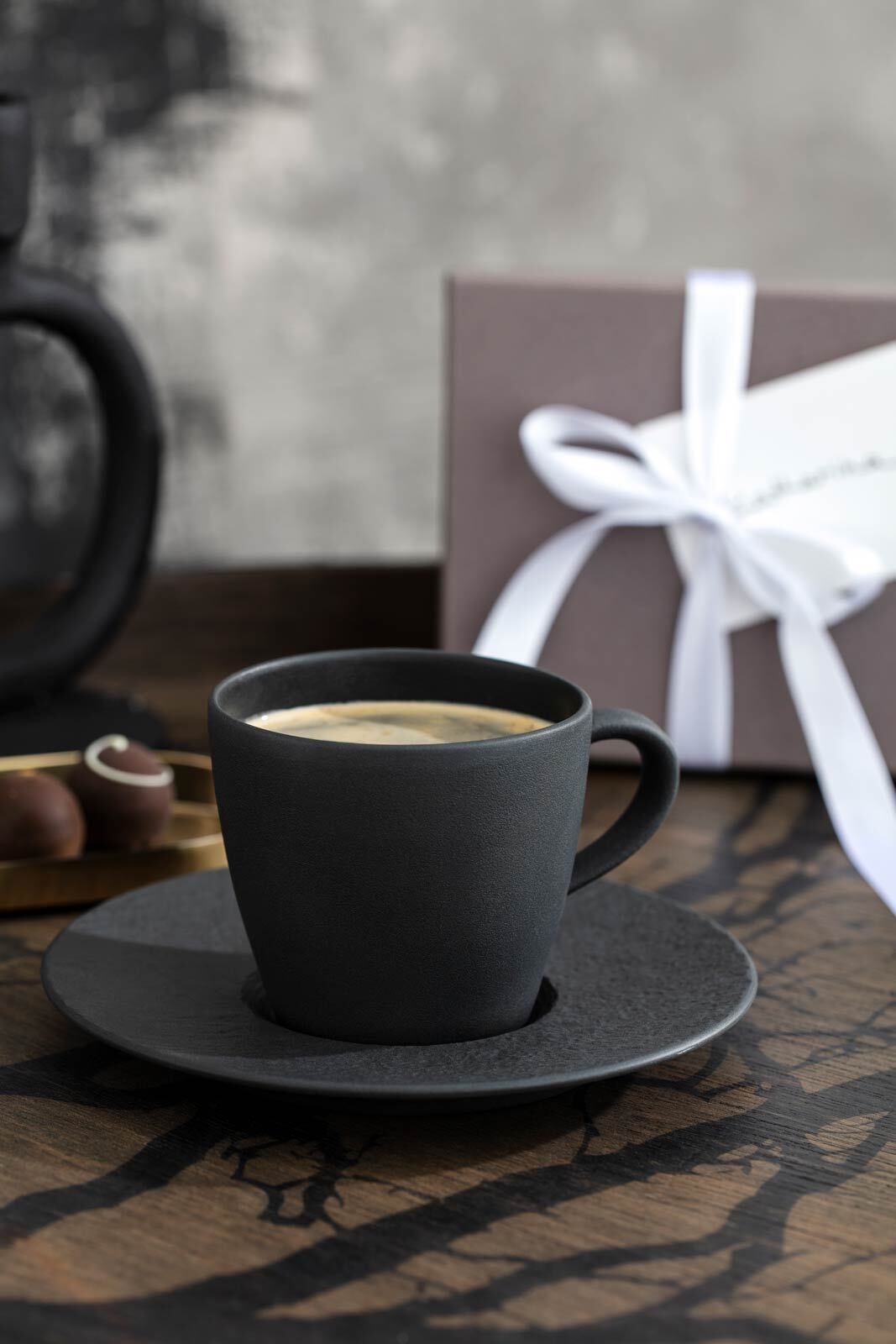 Villeroy & Boch Tasse »Kaffeetasse mit Untertasse Manufacture Rock Glow 150 ml schwarz«
