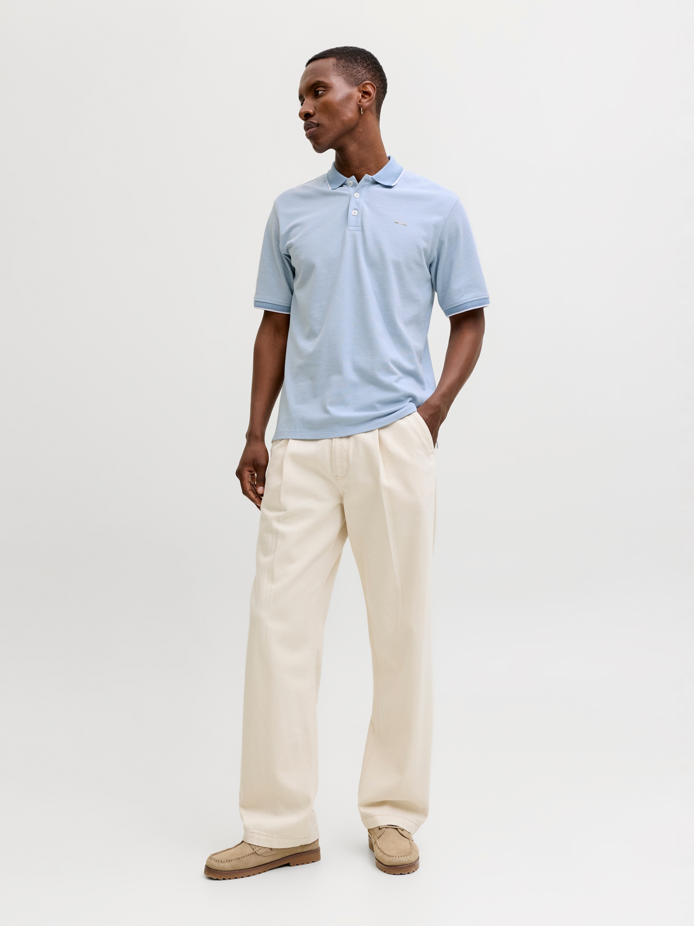 Jack & Jones Poloshirt »JPRBLUALVES SS POLO SN« mit Logo Stickerei