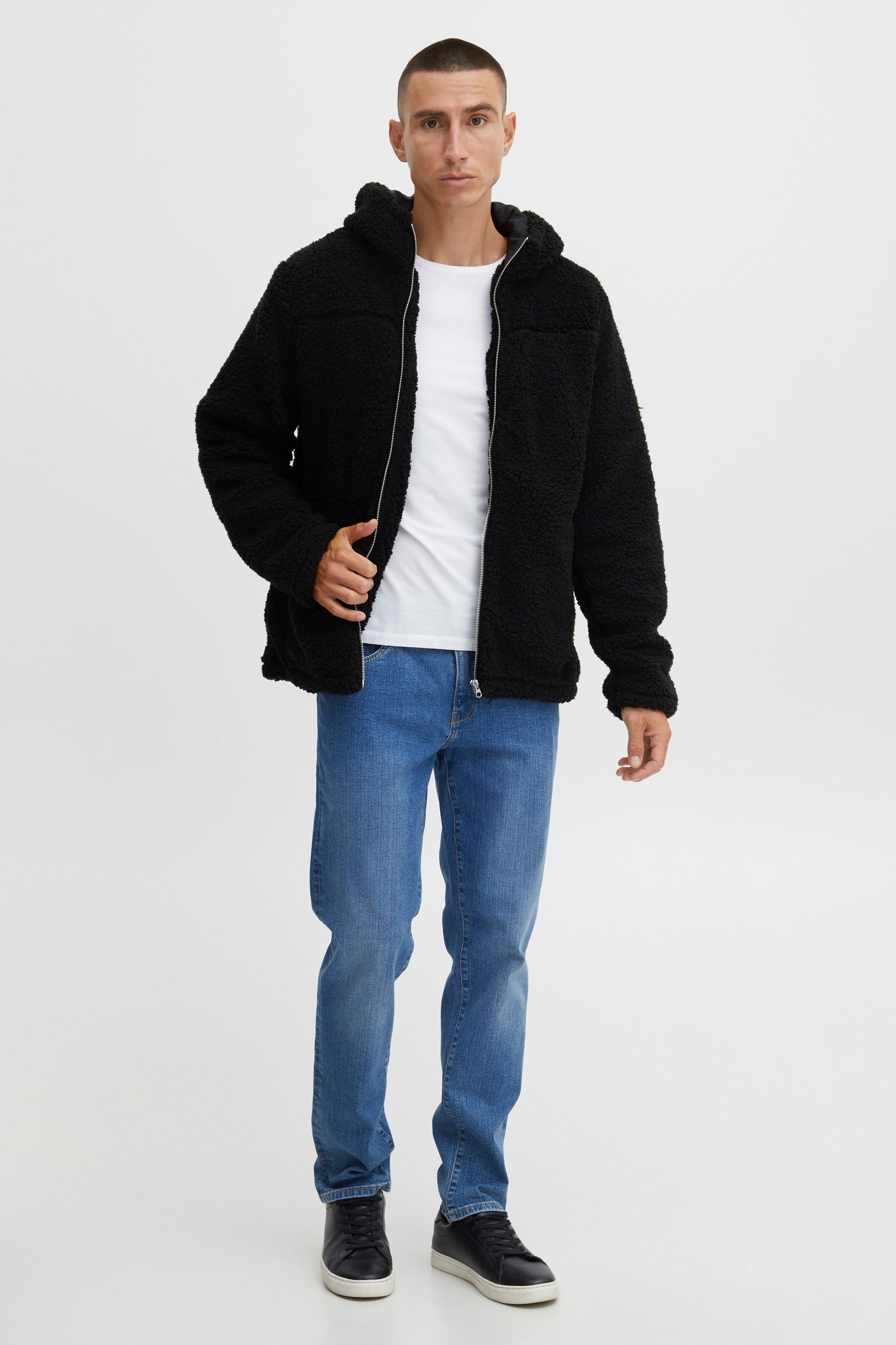 !Solid Fellimitatjacke »Fellimitatjacke SDThimo«, mit Kapuze