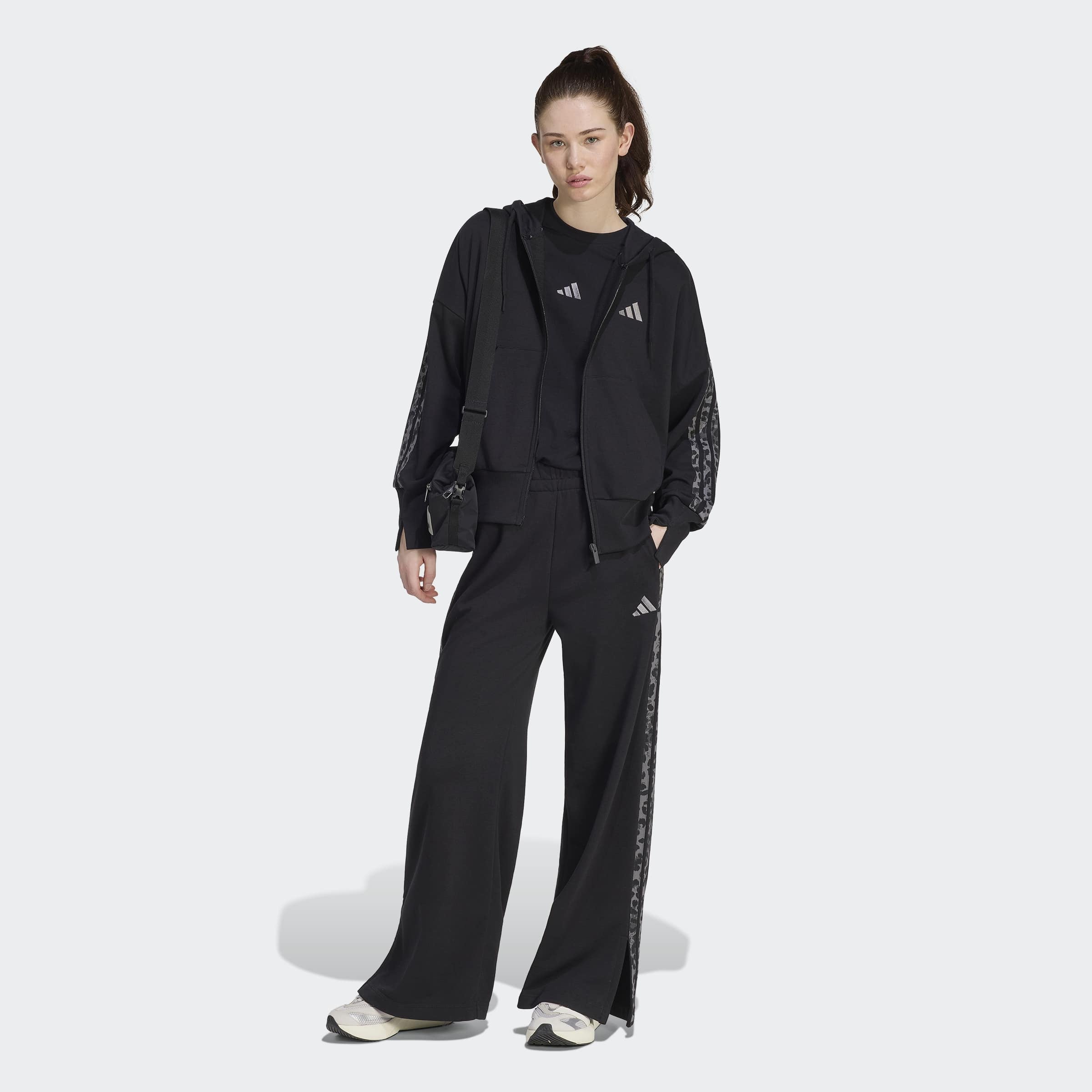 adidas Sportswear Kapuzensweatjacke »SEASONAL ESSENTIALS 3-STREIFEN, ANIMALPRINT«