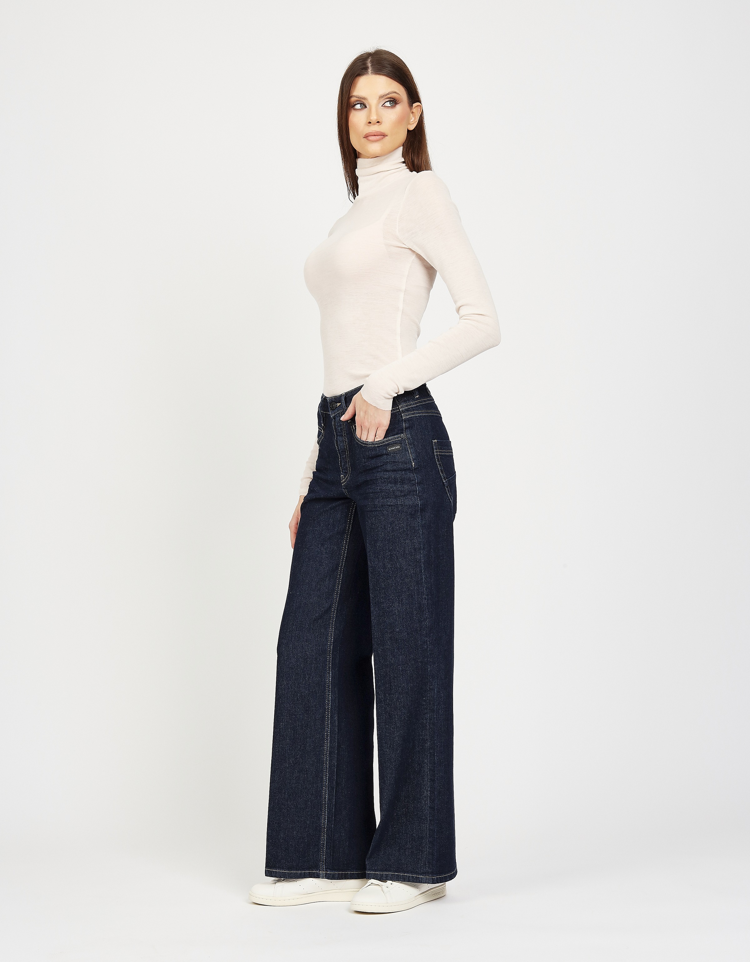 GANG Weite Jeans »94MEDINA WIDE«, mit Knopfverschluss - angelehnt an die Amelie Wide