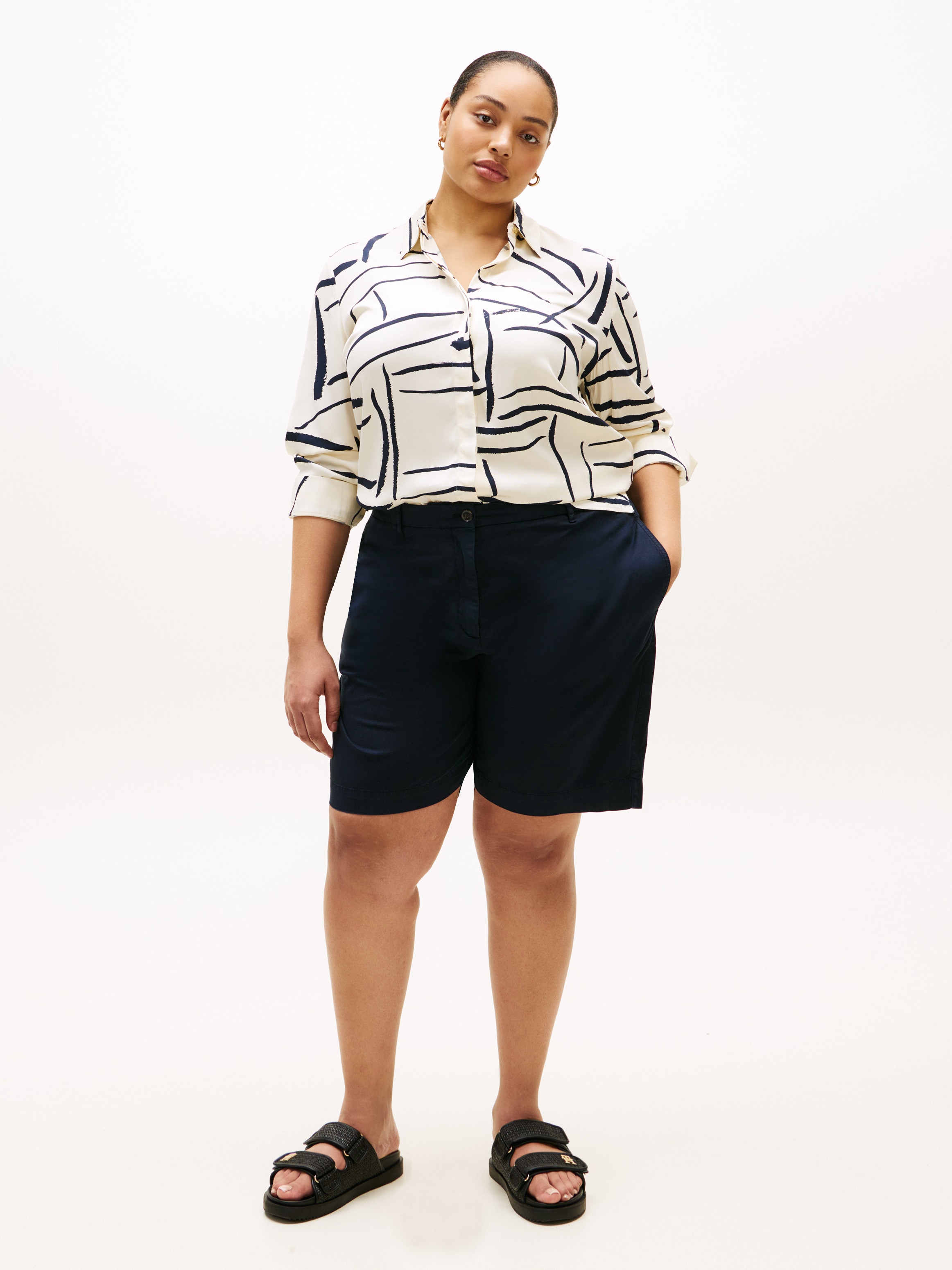 Tommy Hilfiger Curve Chinoshorts »CRV CO GMD BLEND CHINO SHORT«  in großen Größen