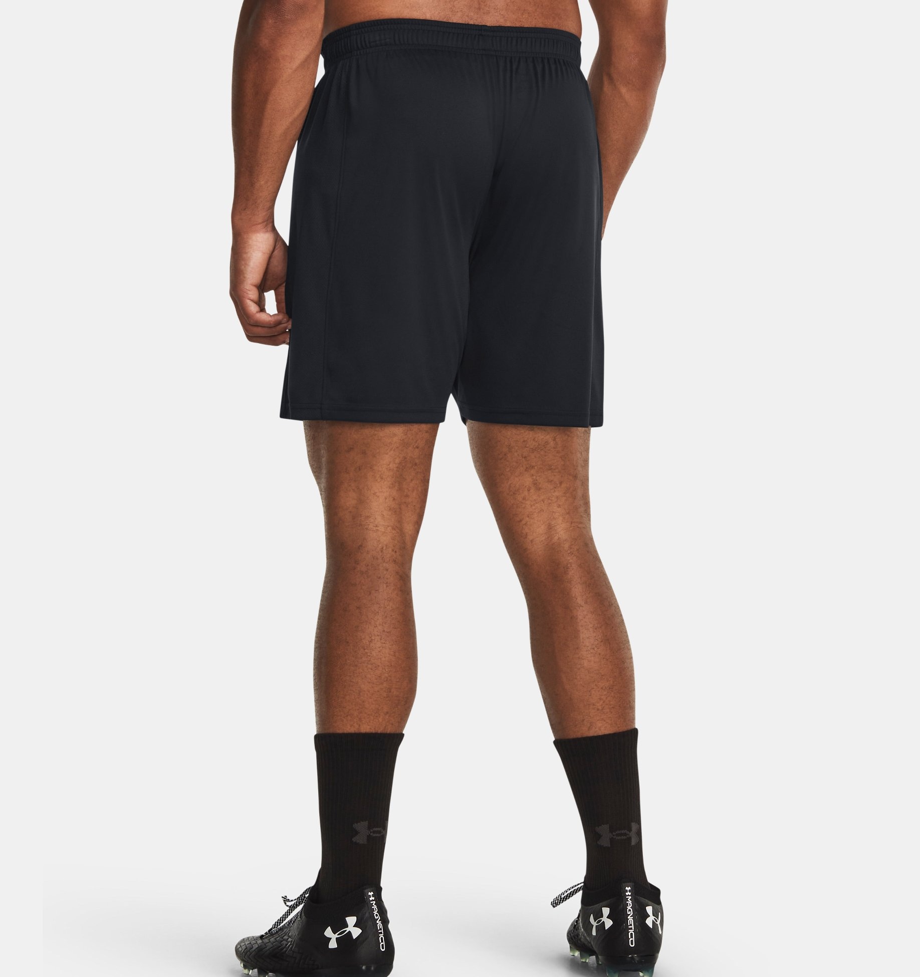 Under Armour® Shorts »UA M CHALLENGER TRAIN SHORT«