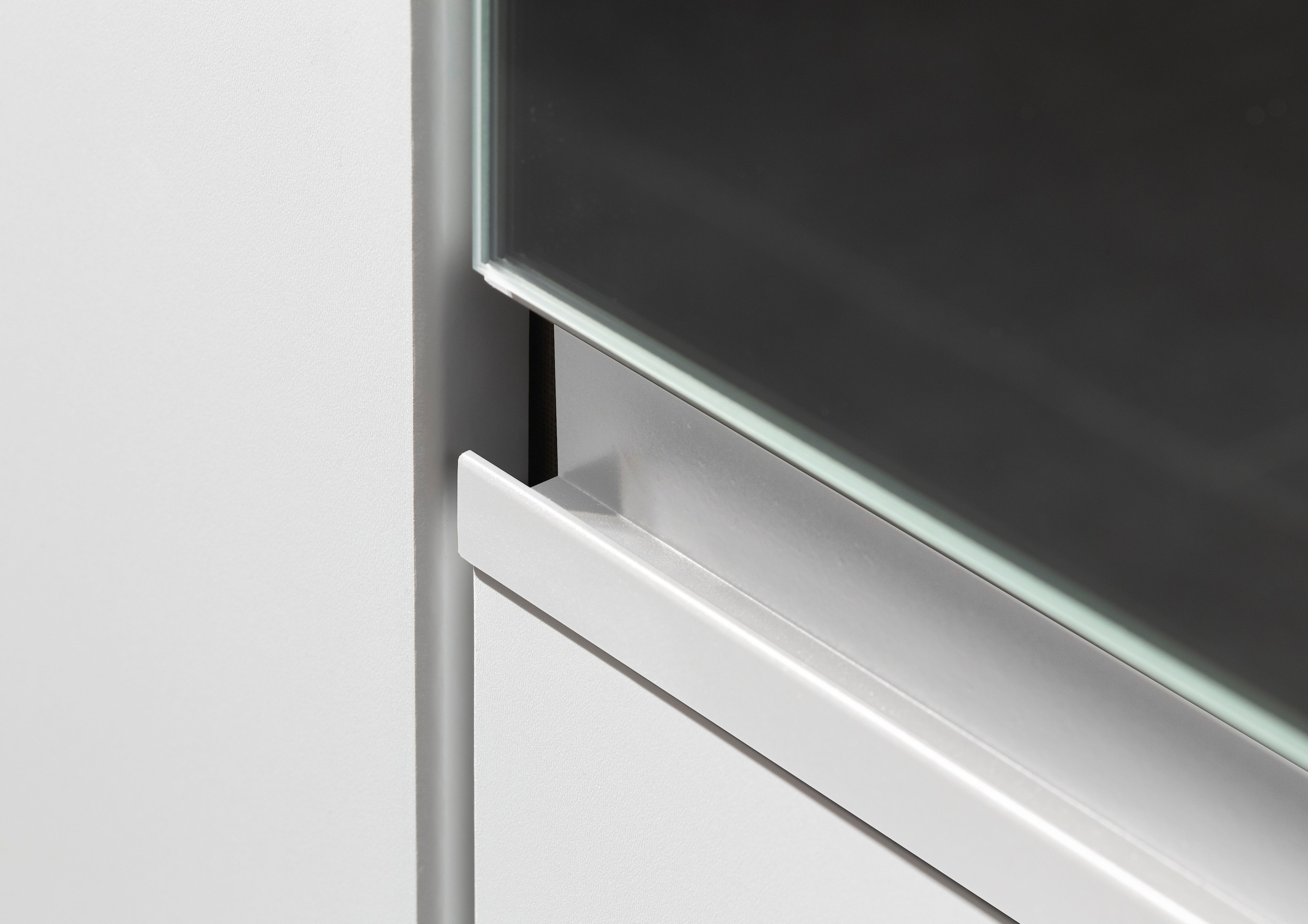 rauch Drehtürenschrank »Kleiderschrank Schrank Garderobe Wäscheschrank COSTA in 3 Breiten« mit Spiegel, grifflose Front und Push-to-Open Funktion MADE IN GERMANY