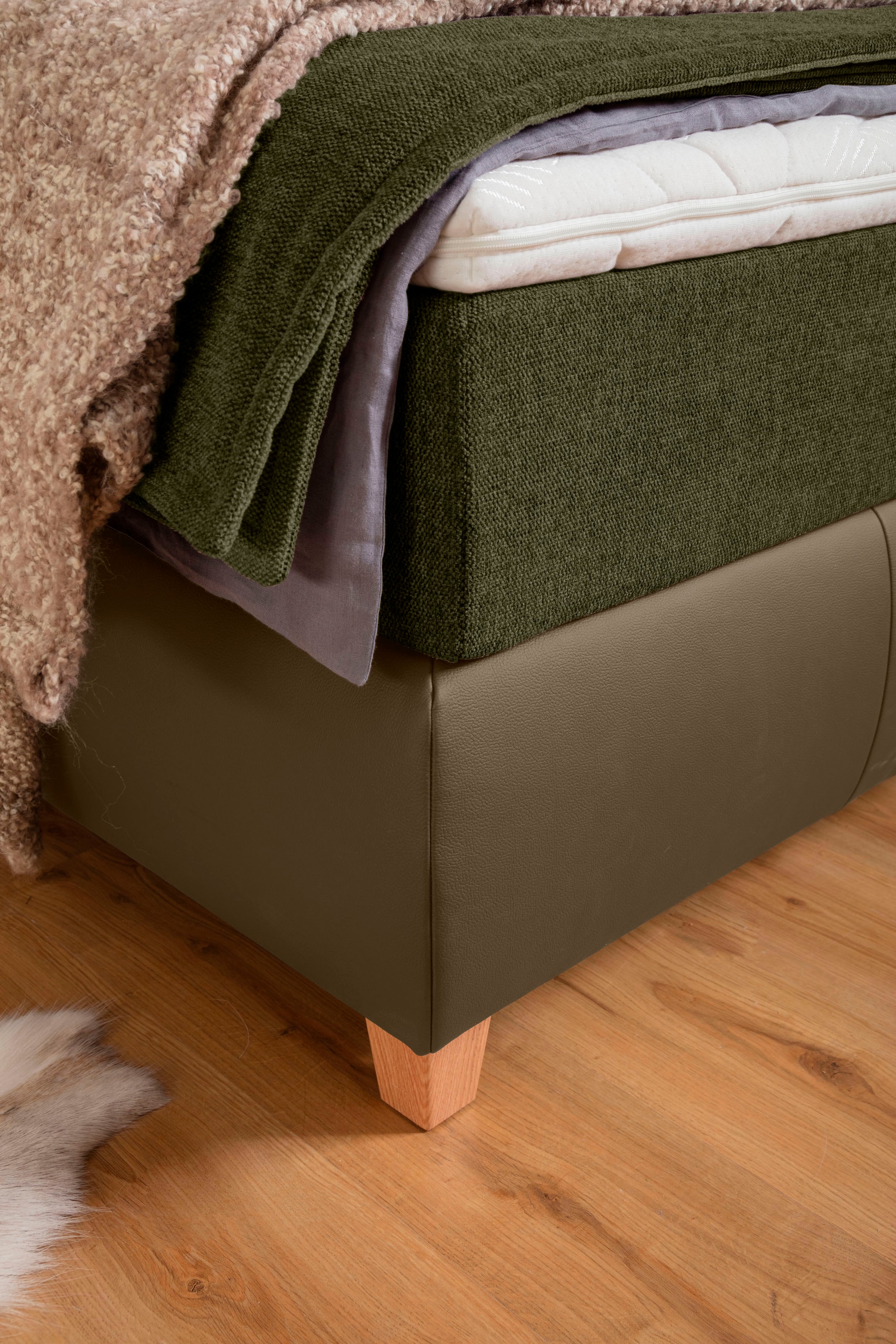 alina Boxspringbett »Luella«, ADA trendline Boxspringbett, inkl. Matratze und Viscoschaum-Topper
