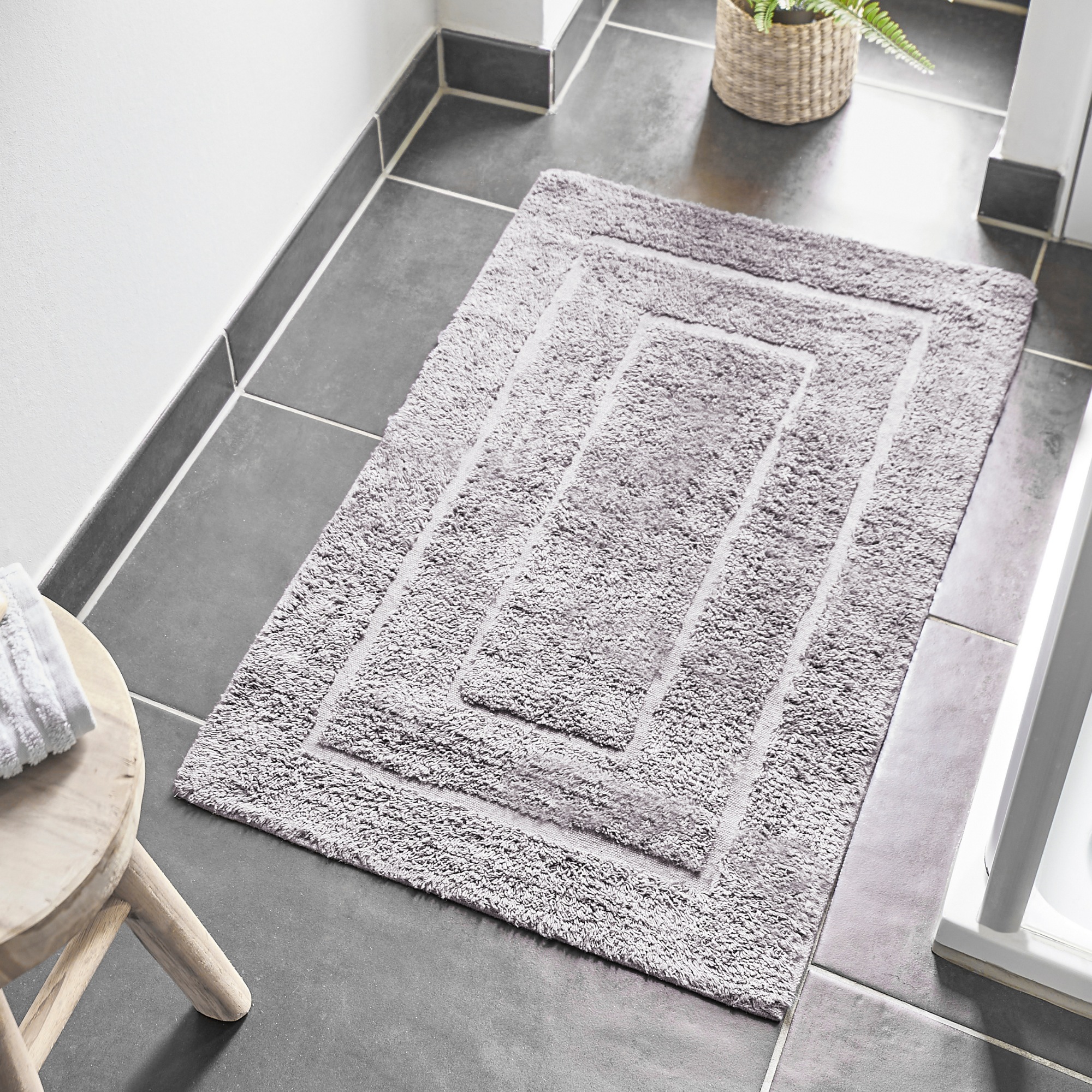 Andiamo Badematte »Havanna, 50x80 cm, Badvorleger, Badezimmer Teppich« Höhe 7,5 mm fußbodenheizungsgeeignet | schnell trocknend Badteppich, Uni Farben, Hoch-Tief Effekt, verschiedene Designs
