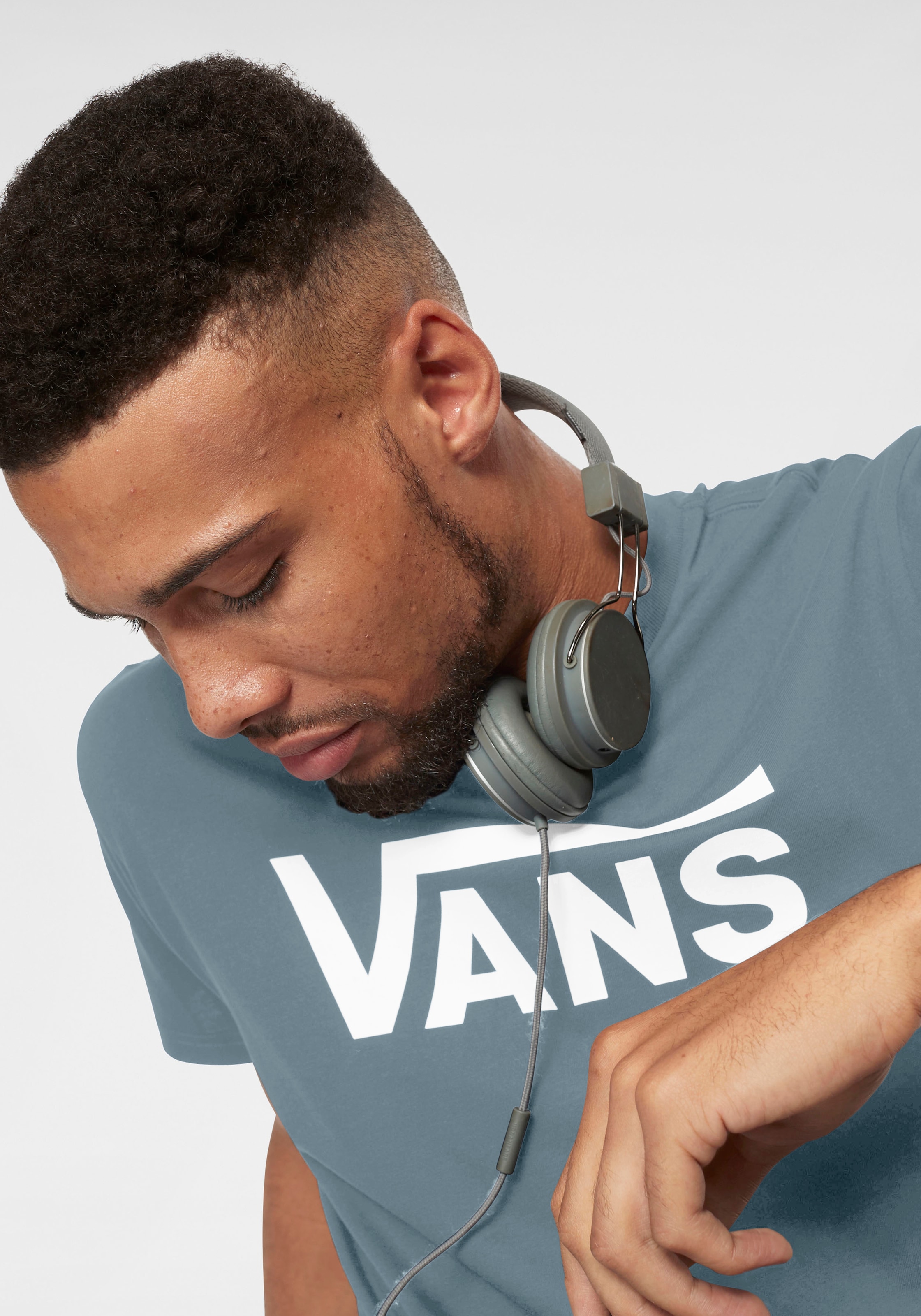 Vans T-Shirt »MNVANSCLASSIC« mit Markenlabel
