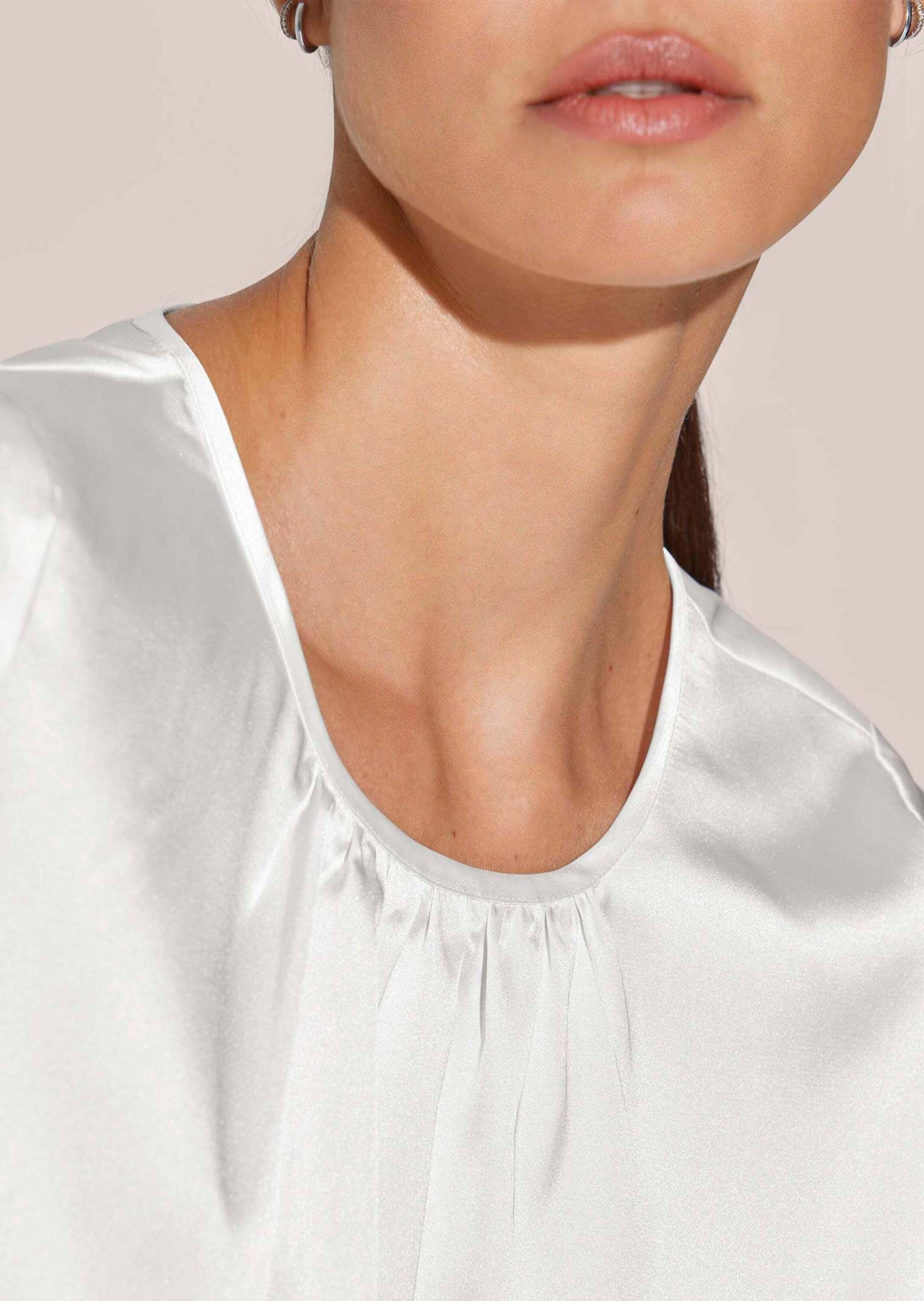 MADELEINE Shirtbluse »Blusenshirt Elegante Satinbluse in A-Linie«