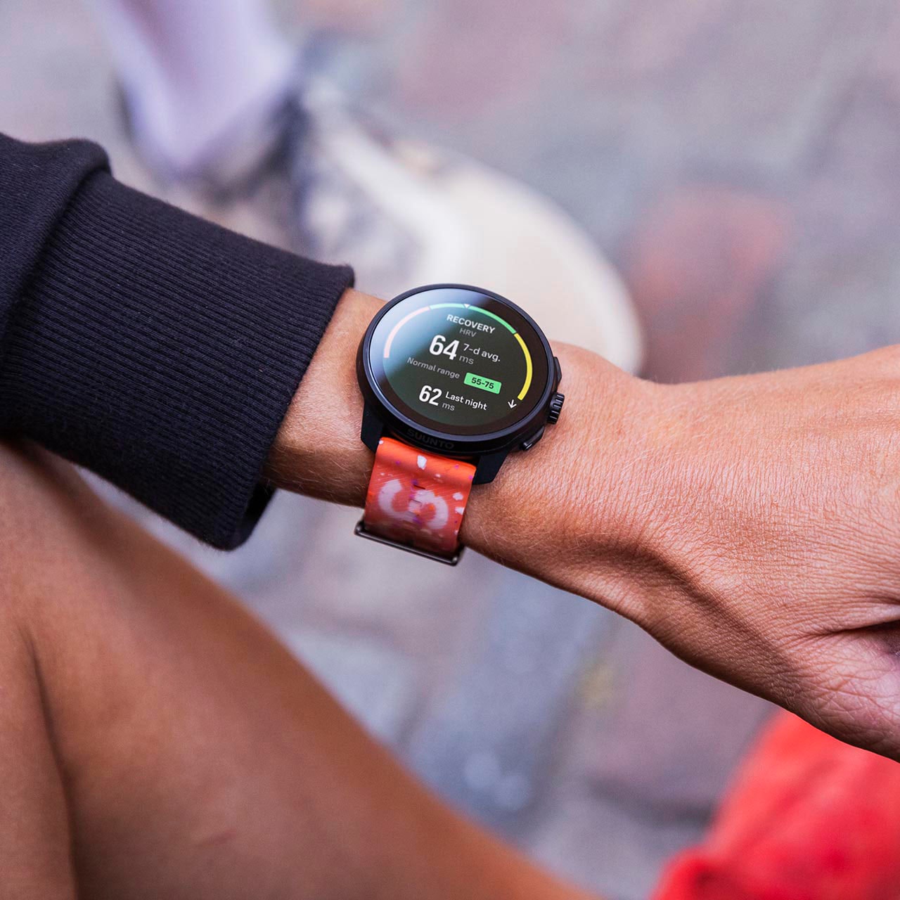 Suunto Smartwatch »RACE S«, (3'35 cm / 1'32 Zoll), 32 GB