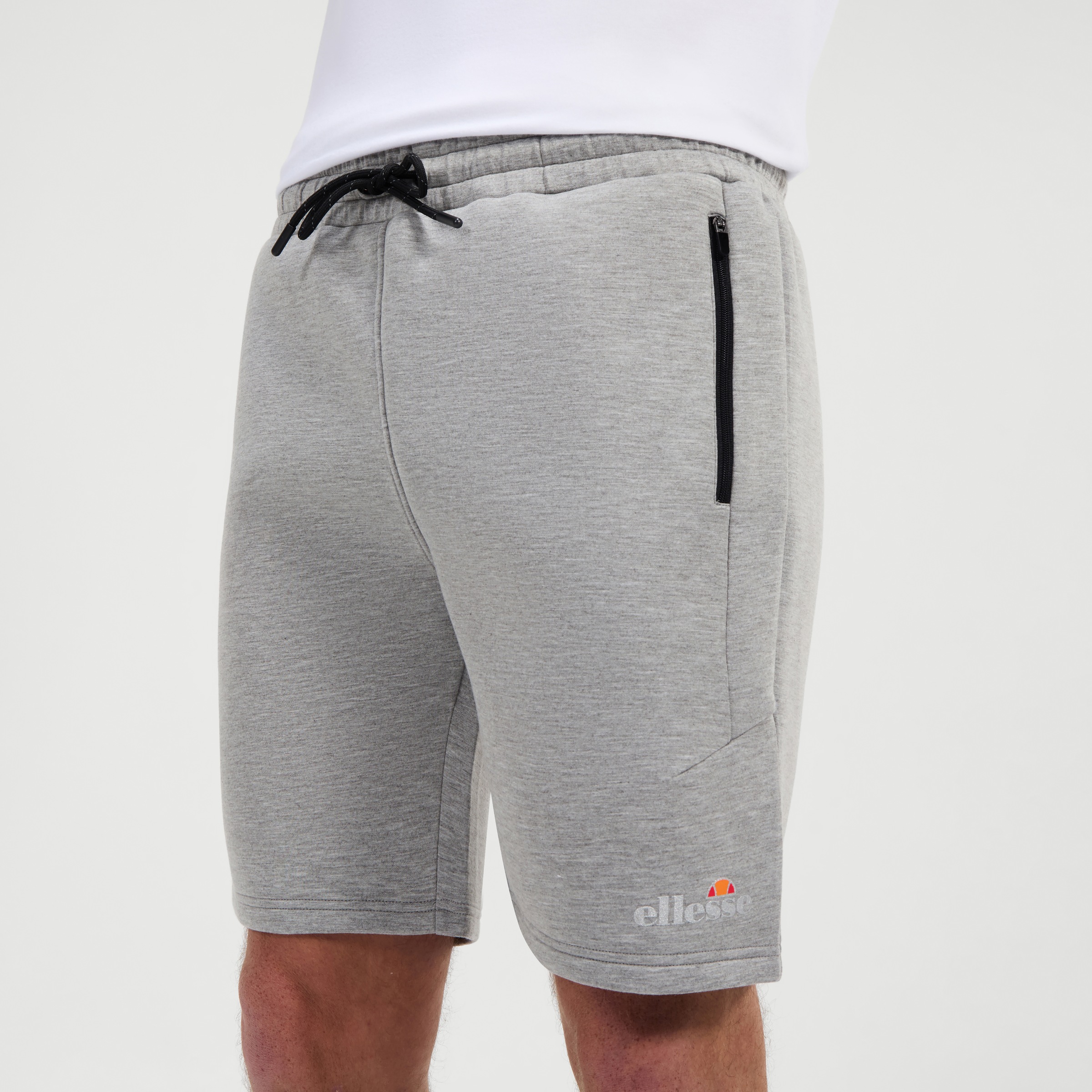Ellesse Sweatshorts »GIALARNO SHORT«, (1 tlg.)