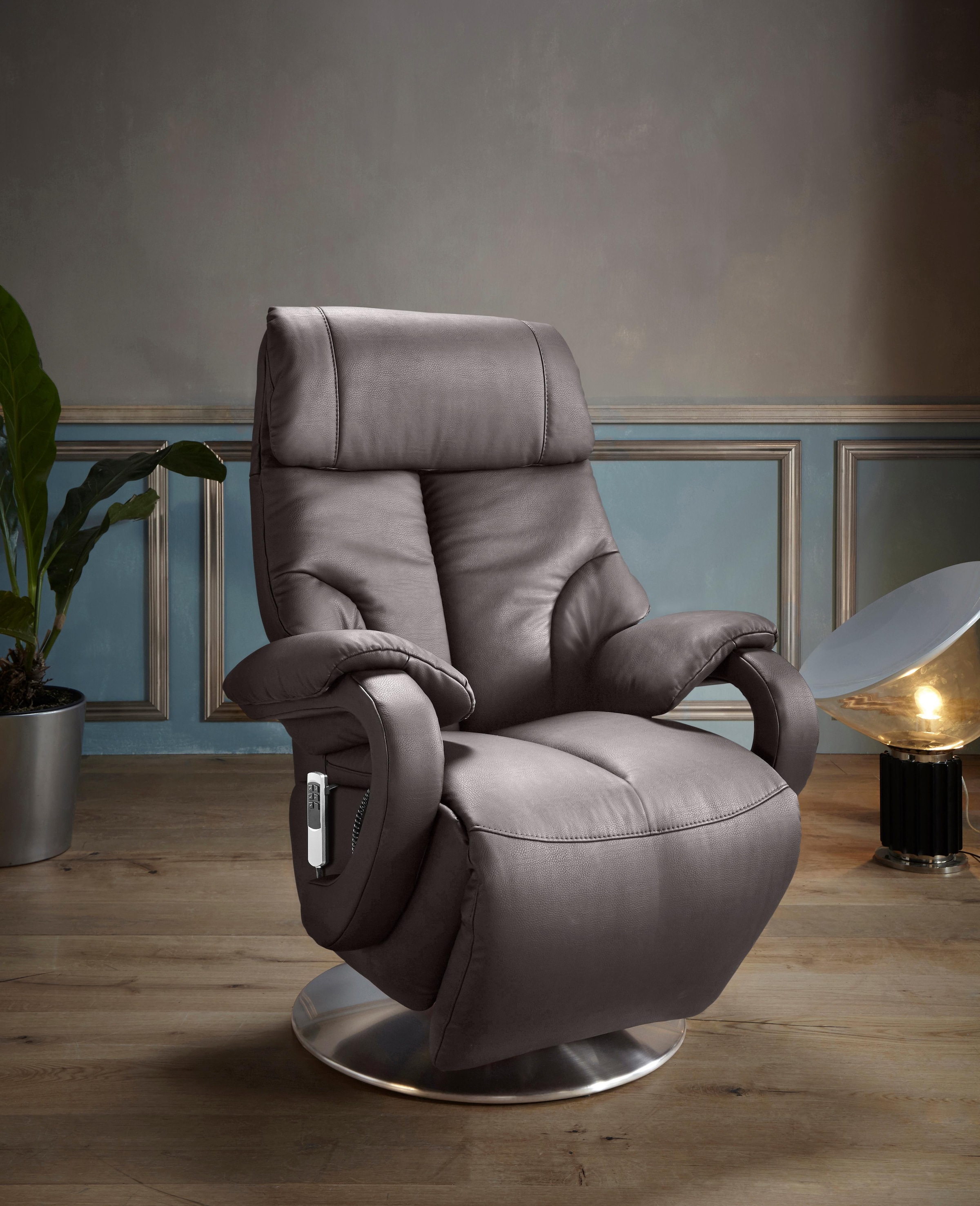 sit&more TV-Sessel »Invito«, in Größe S, wahlweise mit Motor und Aufstehhilfe