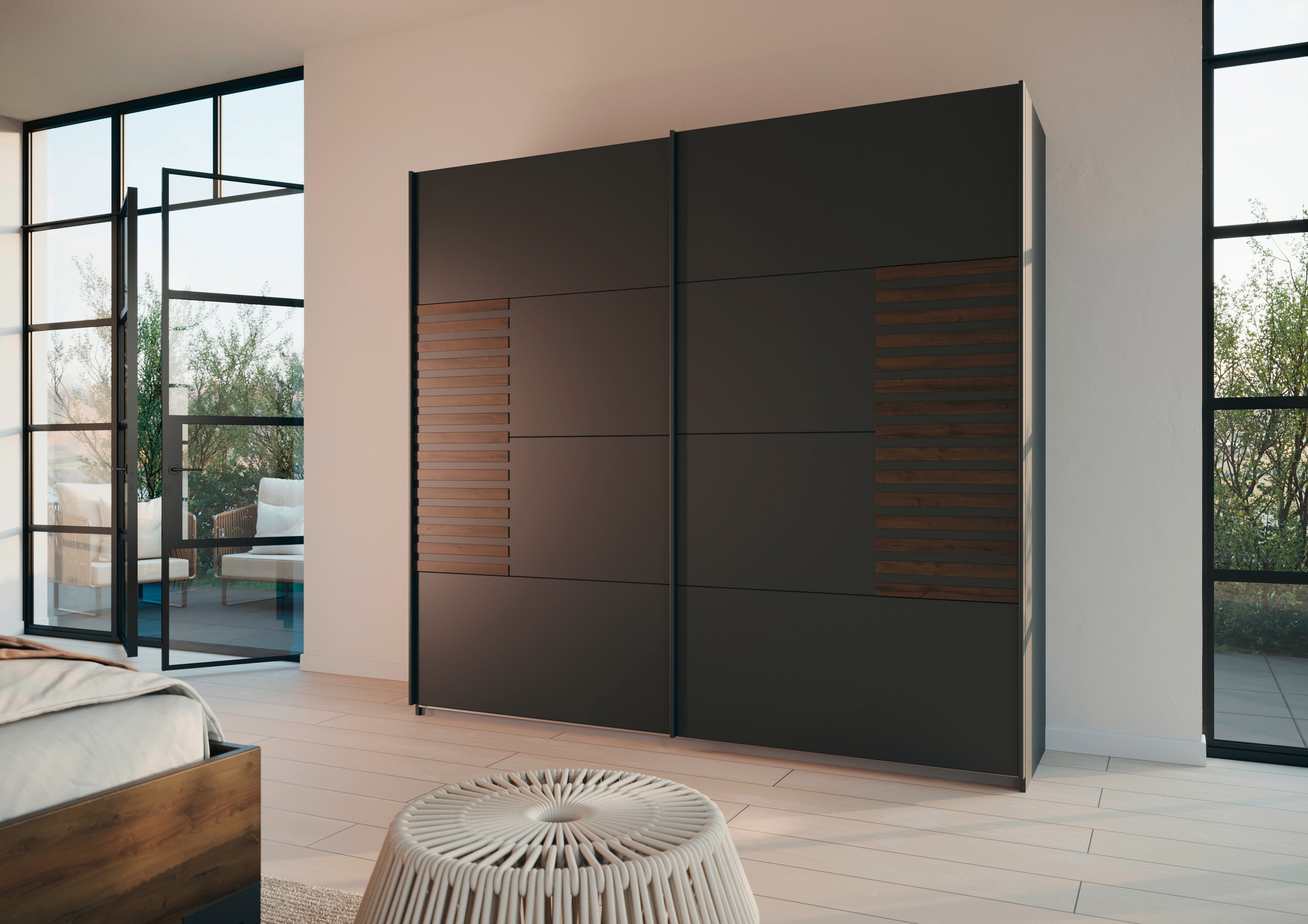 rauch Schwebetürenschrank »Kleiderschrank Schrank Garderobe Schlafzimmerschrank BAREA«, Front mit Auflage in moderner Lamellen-Optik MADE IN GERMANY