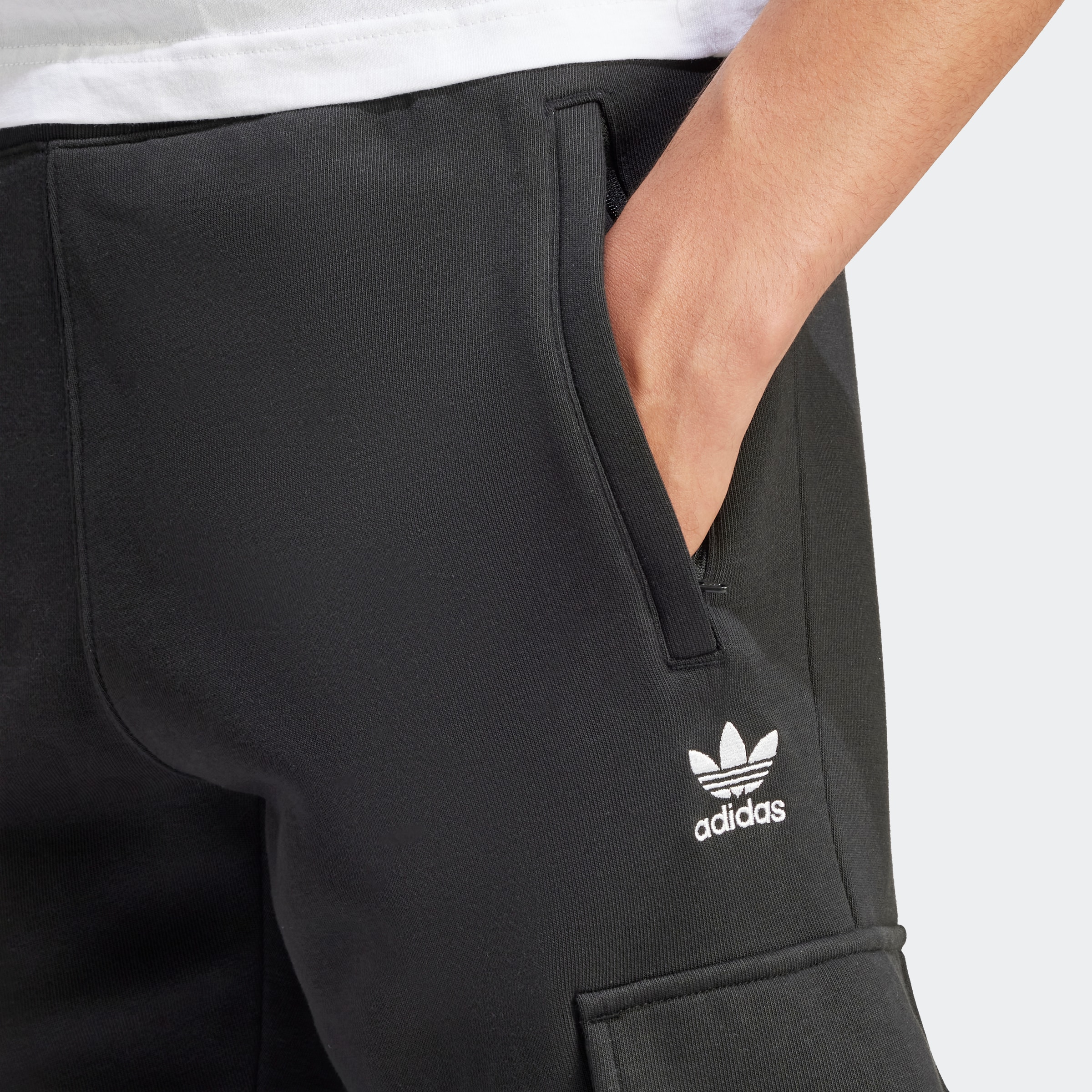 adidas Originals Sporthose »ESSENTIALS C P«, (1 tlg.)