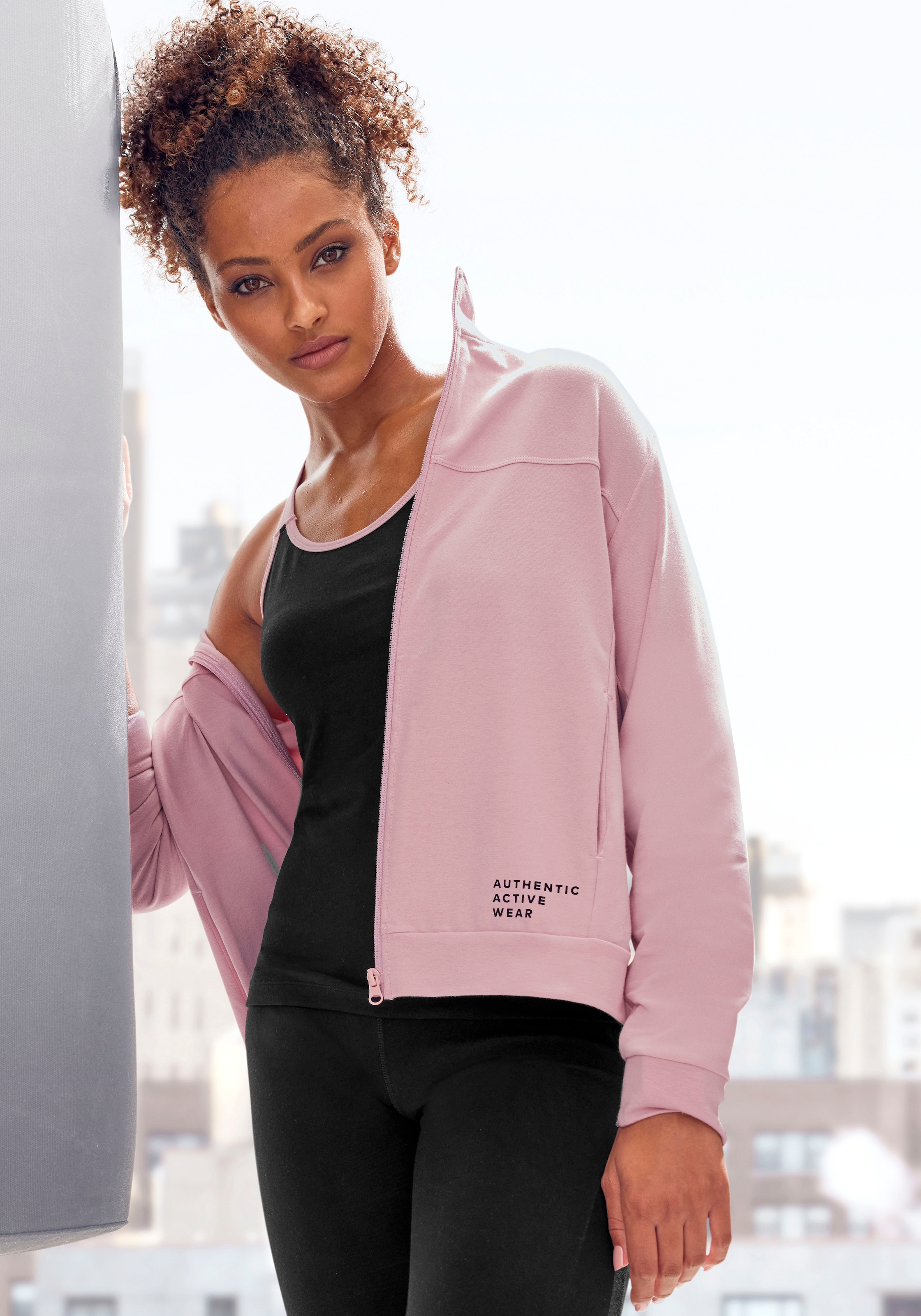 Vivance active Sweatjacke, Sportjacke mit seitlichen Taschen