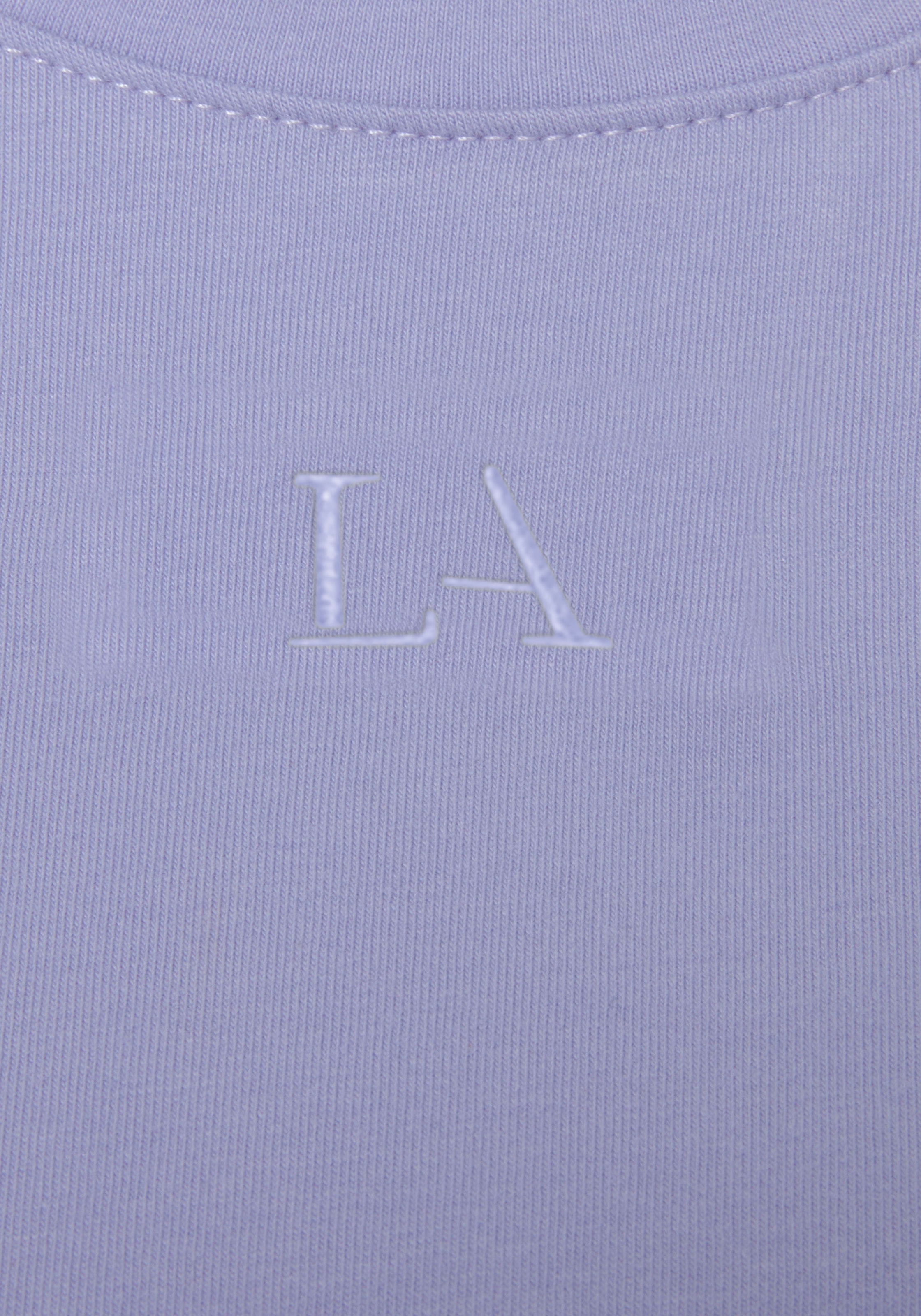 LASCANA Kurzarmshirt, mit kastigem Schnitt und Lagen-Look