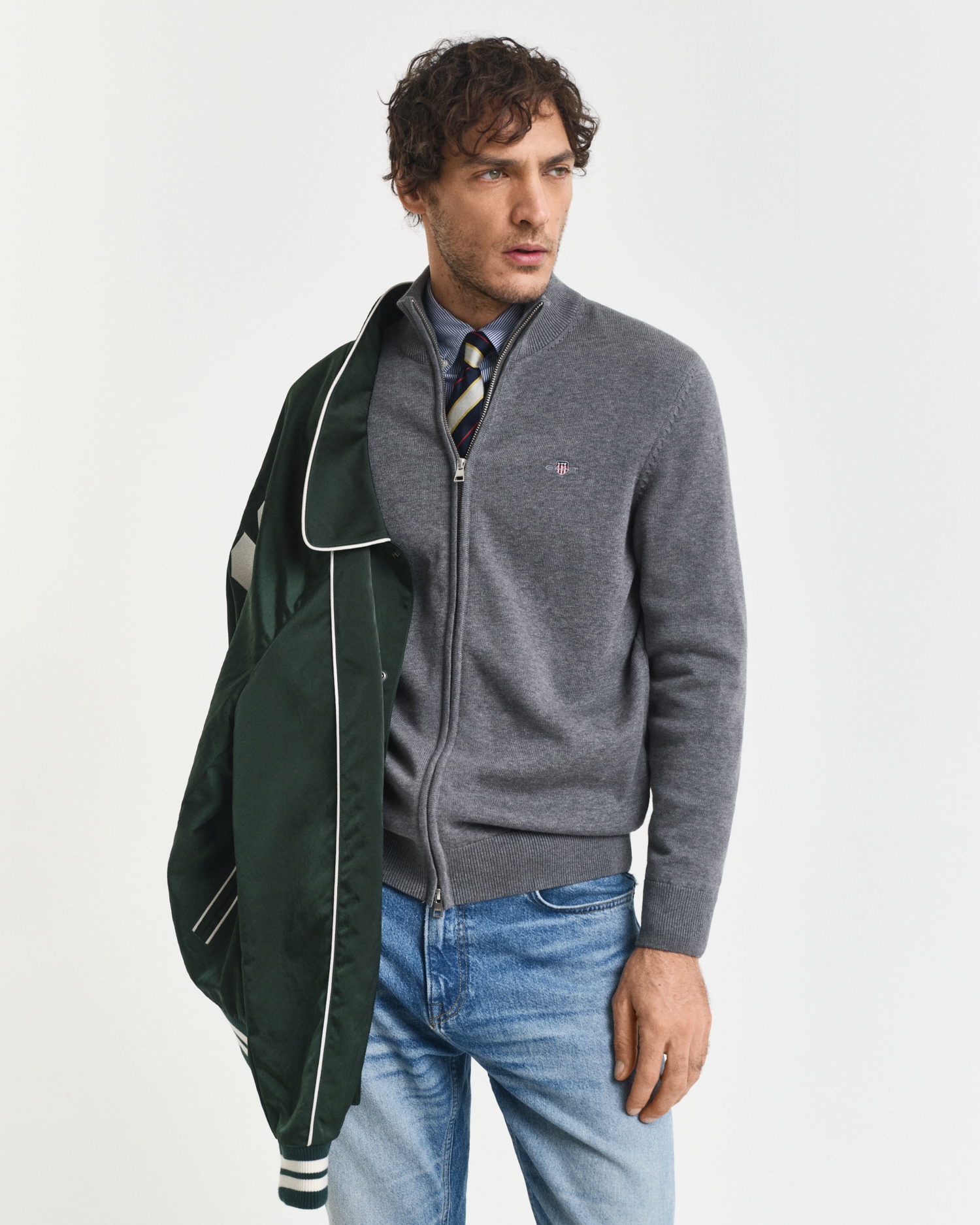 Gant Cardigan »CASUAL COTTON ZIP CARDIGAN« Mit Rippbündchen an Stehkragen, Ärmeln und Saum