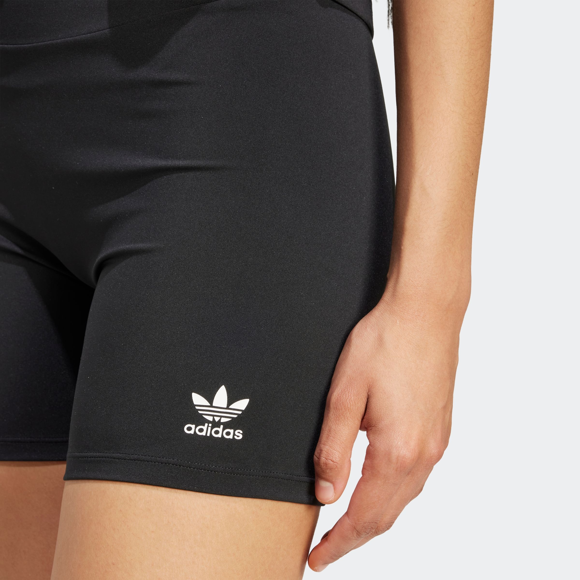 adidas Originals Shorts »ESS SHORTS«, (1 tlg.)