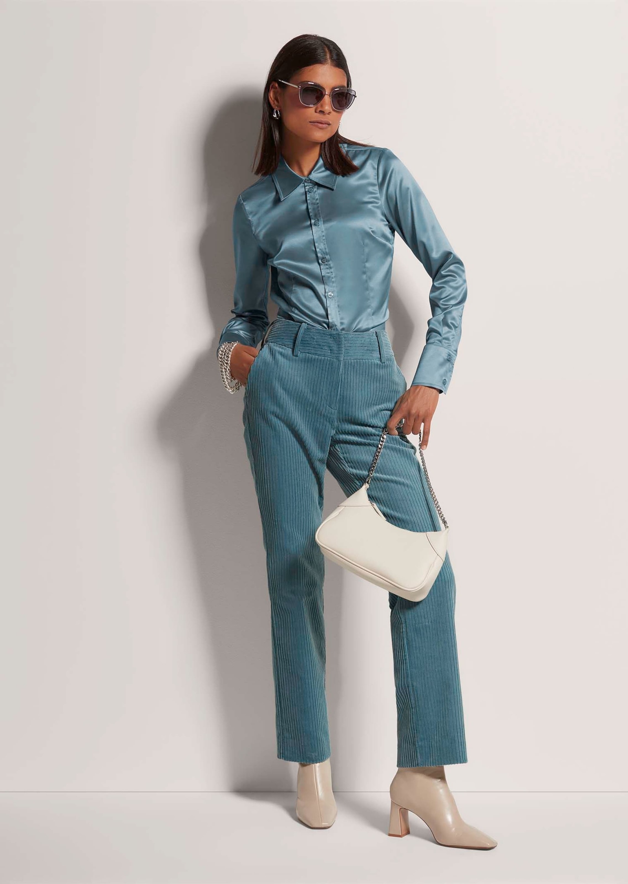 MADELEINE Hemdbluse »Bluse Hemdbluse mit glänzendem Finish« Satinbluse